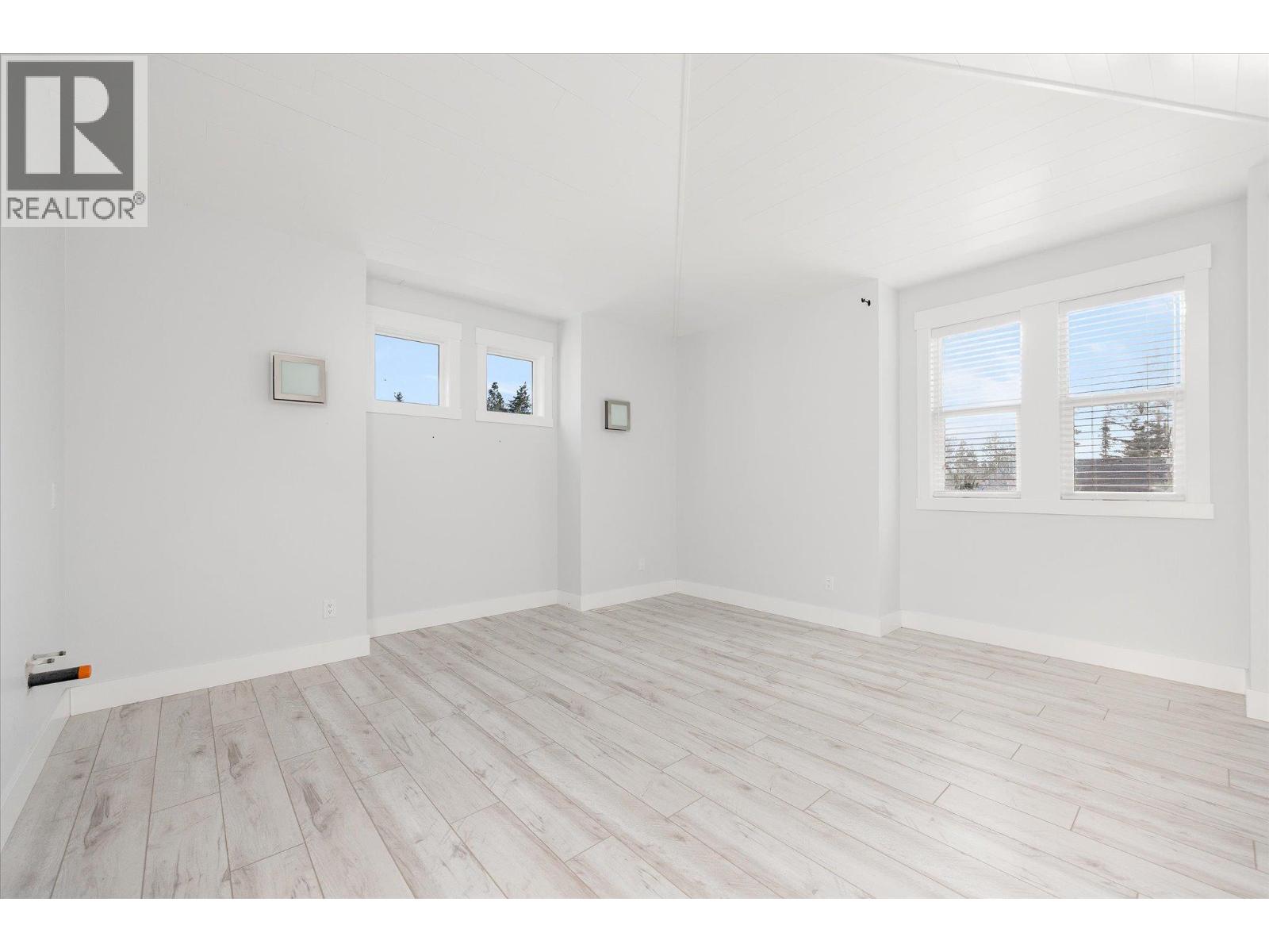 4702 Mcculloch Road, Kelowna, British Columbia  V1W 4G1 - Photo 31 - 10400567