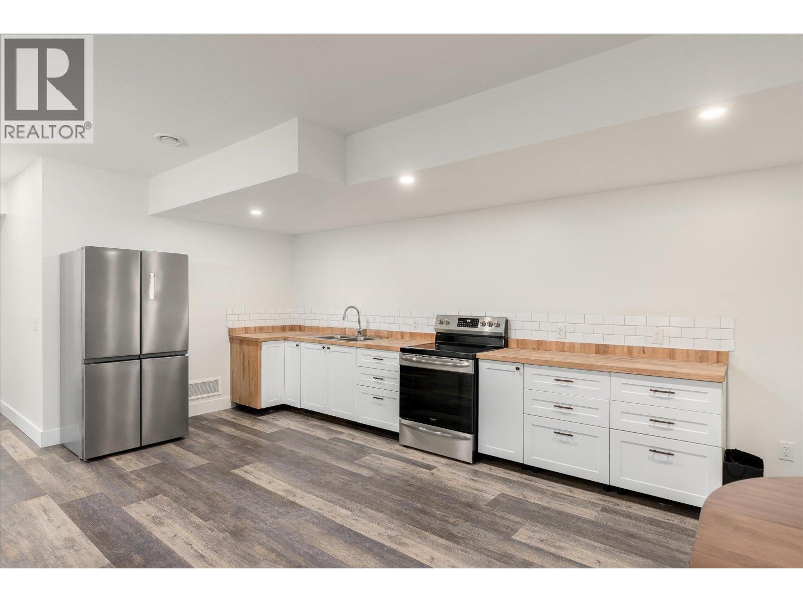 4702 Mcculloch Road, Kelowna, British Columbia  V1W 4G1 - Photo 34 - 10400567