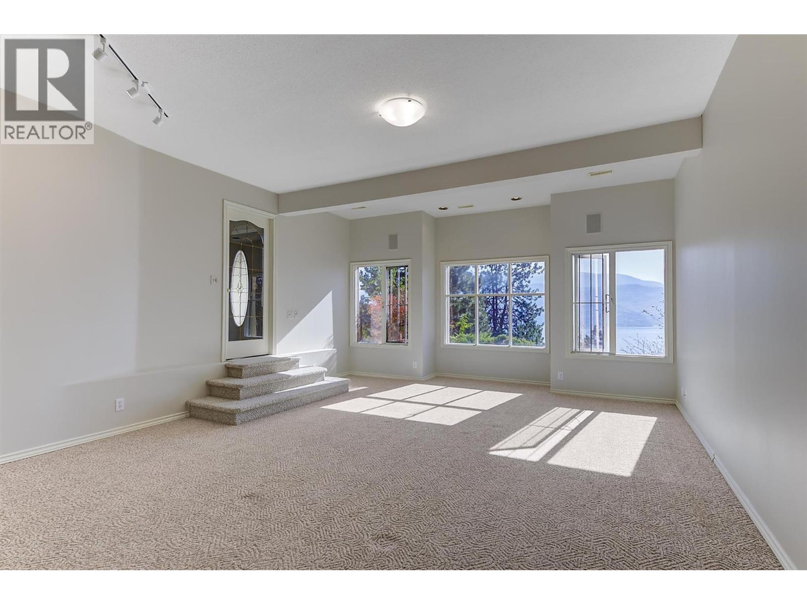 4632 / 4624 Minto Street, Peachland, British Columbia  V0H 1X4 - Photo 35 - 10401760
