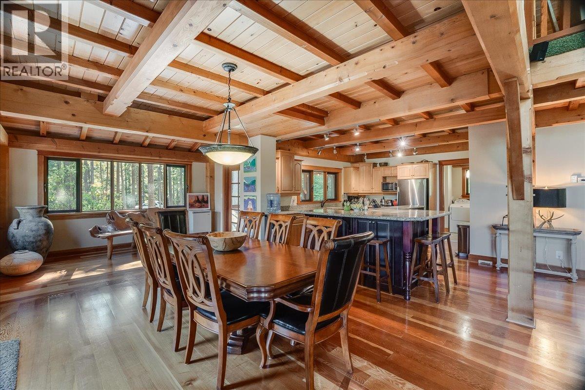 9233 31 Highway, Kaslo, British Columbia  V0G 1M0 - Photo 13 - 10401692