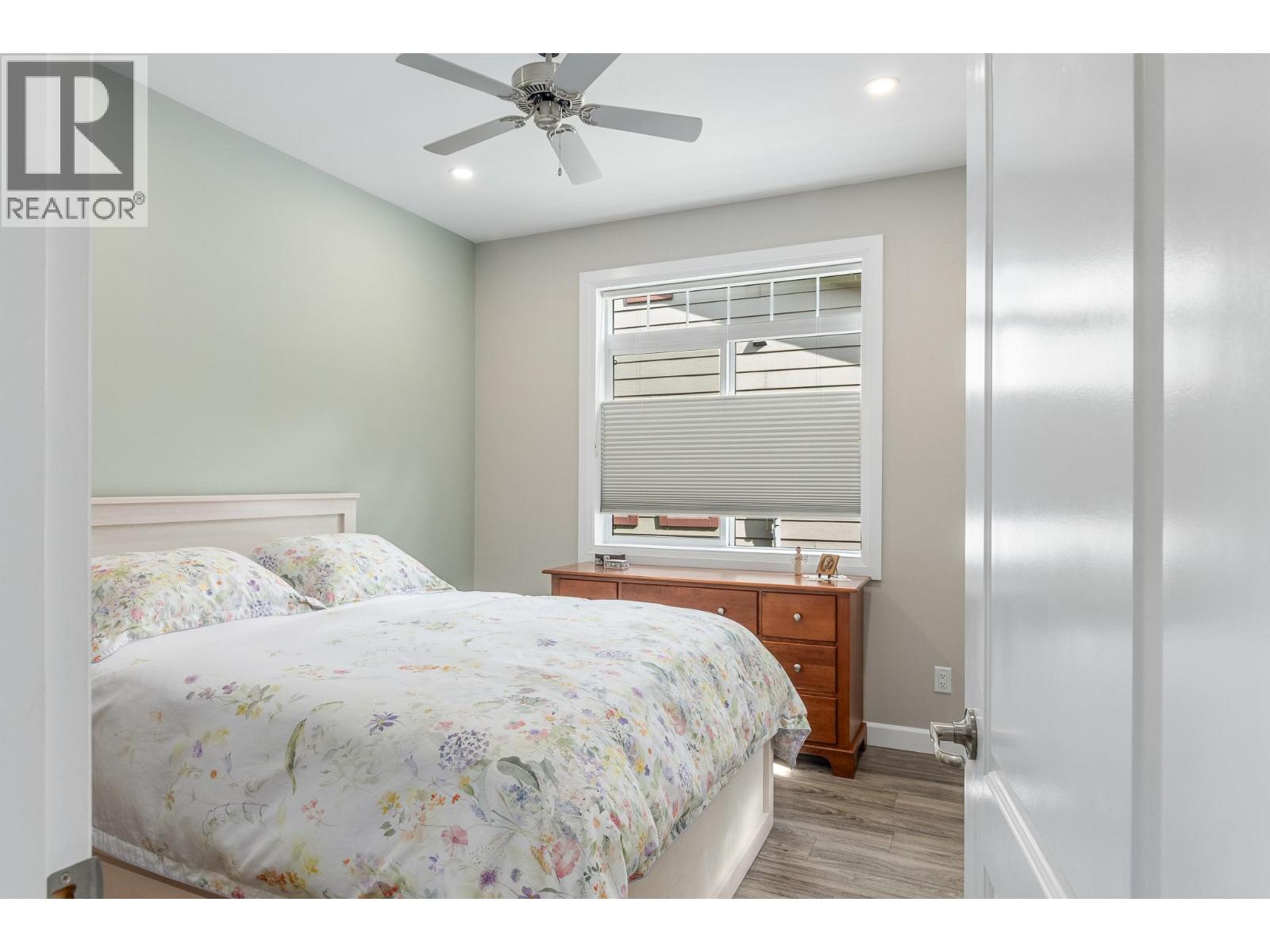 1070 1 Street Se Unit# 27, Salmon Arm, British Columbia  V1E 0B6 - Photo 16 - 10401757