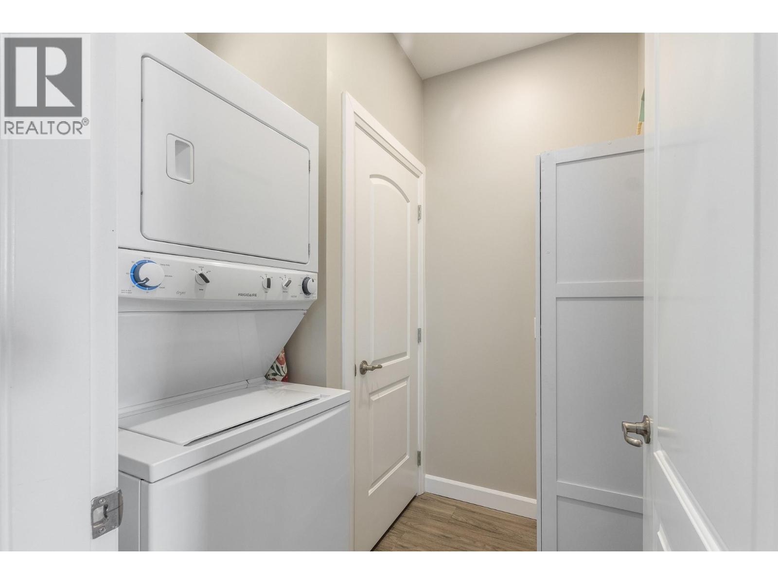 1070 1 Street Se Unit# 27, Salmon Arm, British Columbia  V1E 0B6 - Photo 21 - 10401757