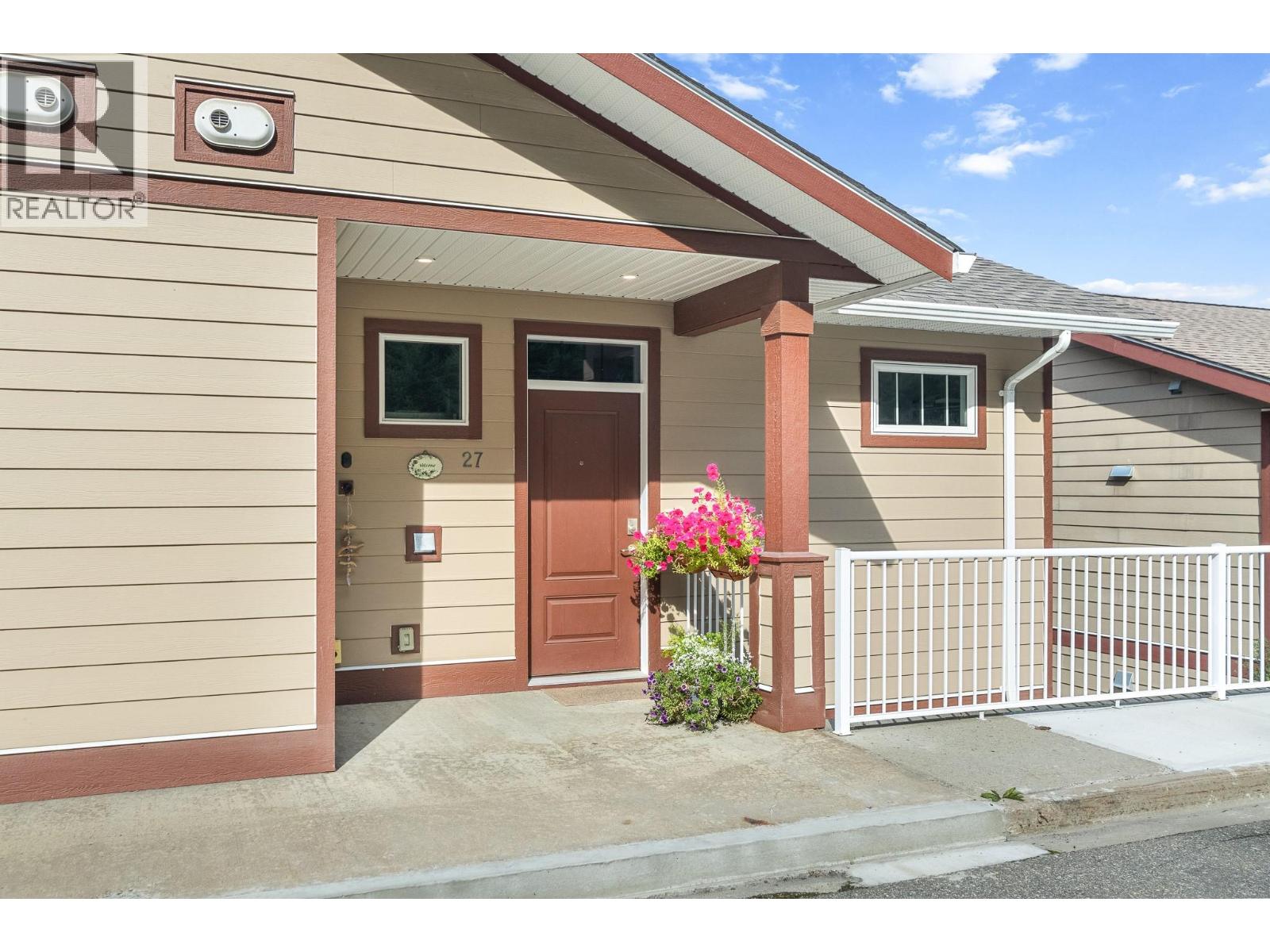 1070 1 Street Se Unit# 27, Salmon Arm, British Columbia  V1E 0B6 - Photo 24 - 10401757