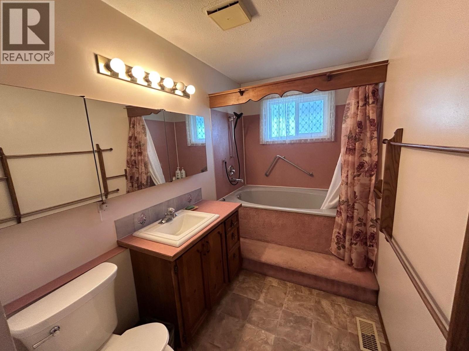 255 Cambie Road, Kelowna, British Columbia  V1X 3H9 - Photo 10 - 10401637