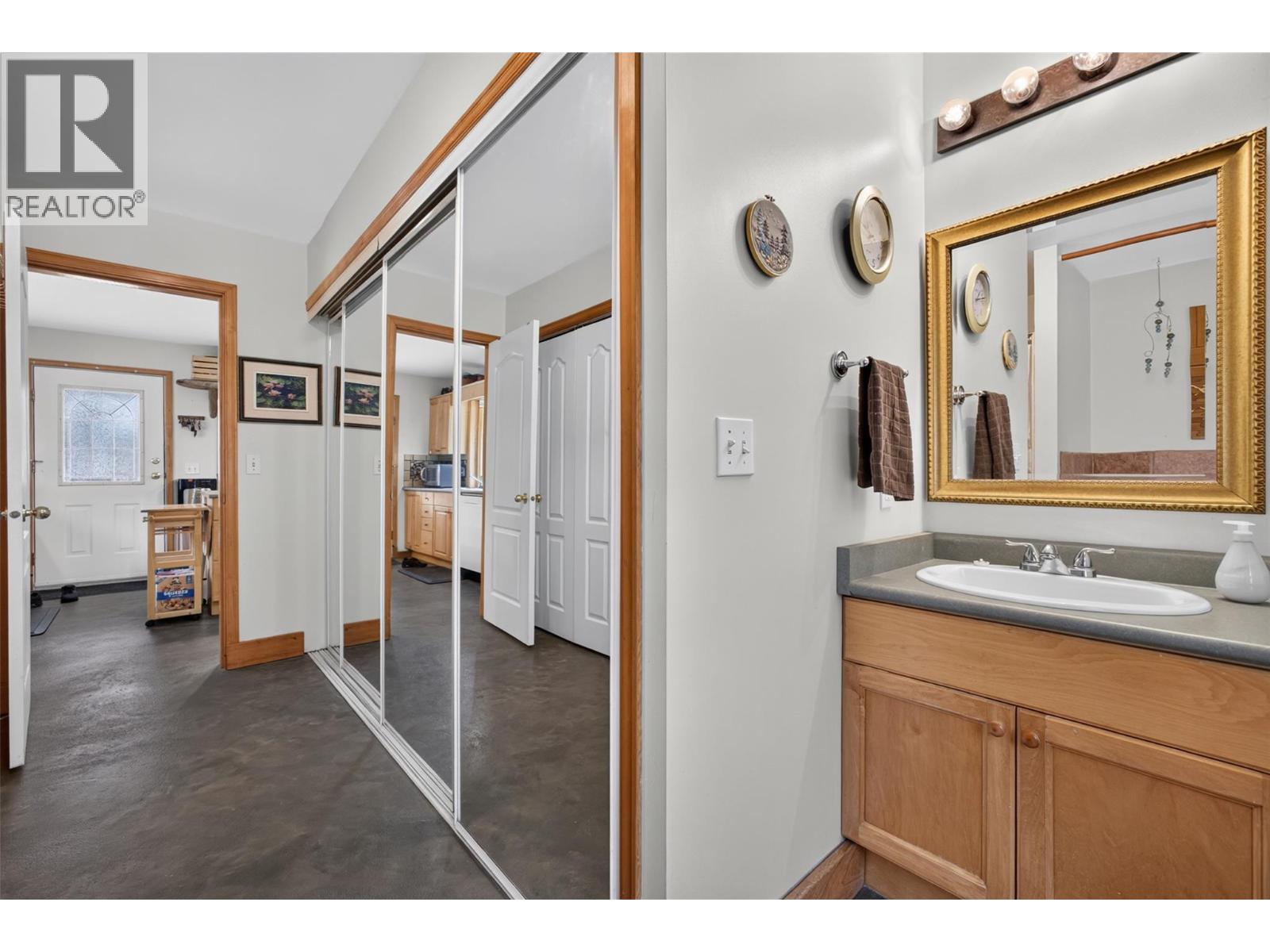 7366 Fintry Delta Road, Kelowna, British Columbia  V1Z 3V2 - Photo 15 - 10401487