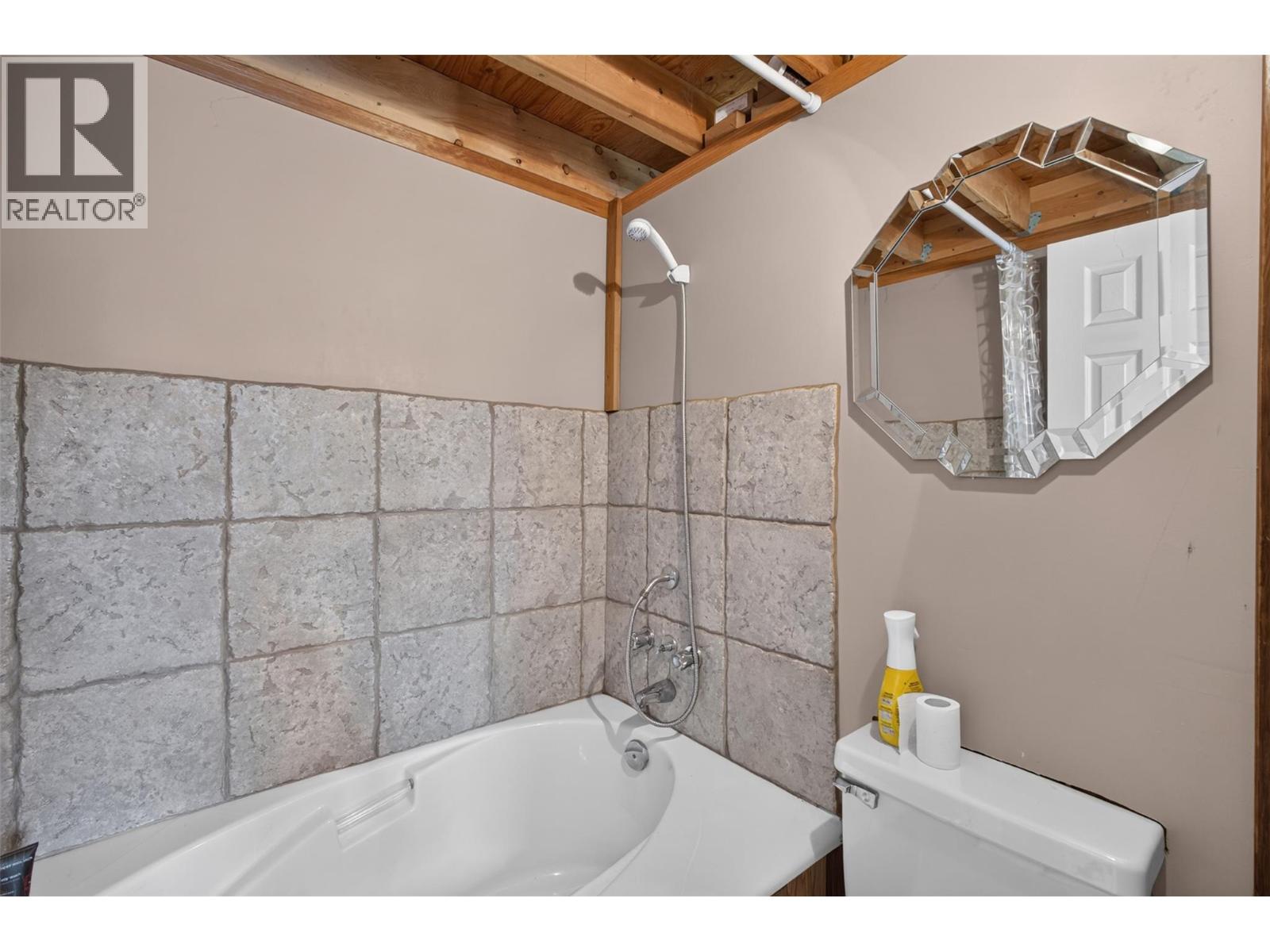 7366 Fintry Delta Road, Kelowna, British Columbia  V1Z 3V2 - Photo 32 - 10401487
