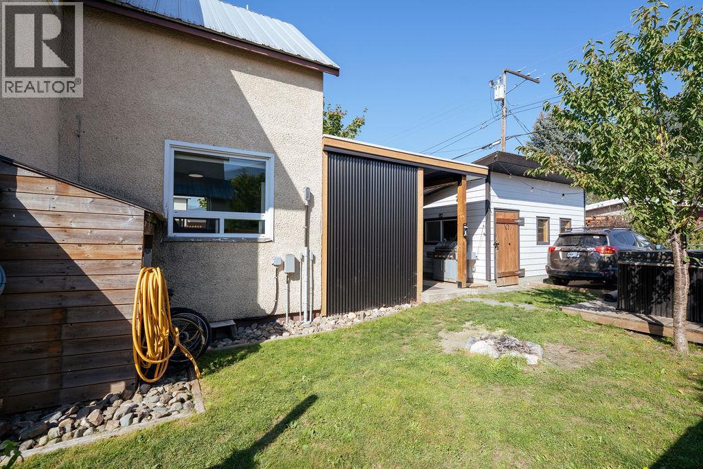 204 Third Street E, Revelstoke, British Columbia  V0E 2S0 - Photo 24 - 10400117