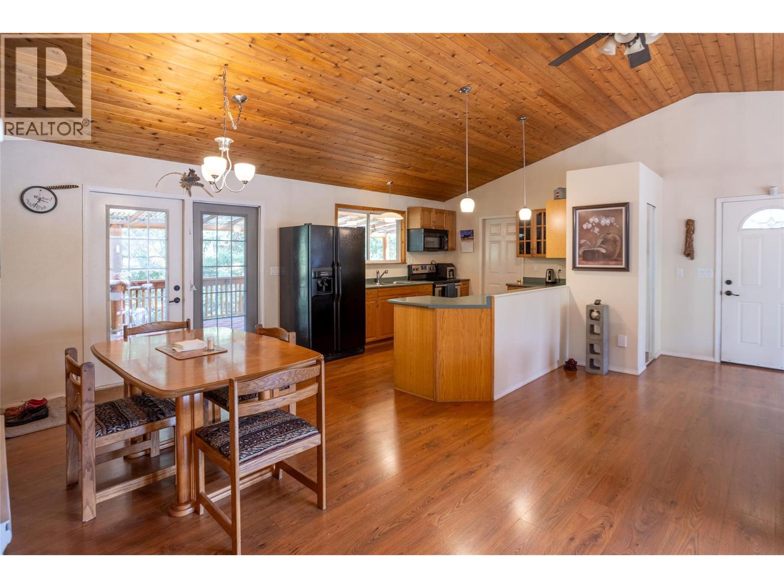 50 Taylor Way, Beaverdell, British Columbia  V0H 1A0 - Photo 48 - 10401411
