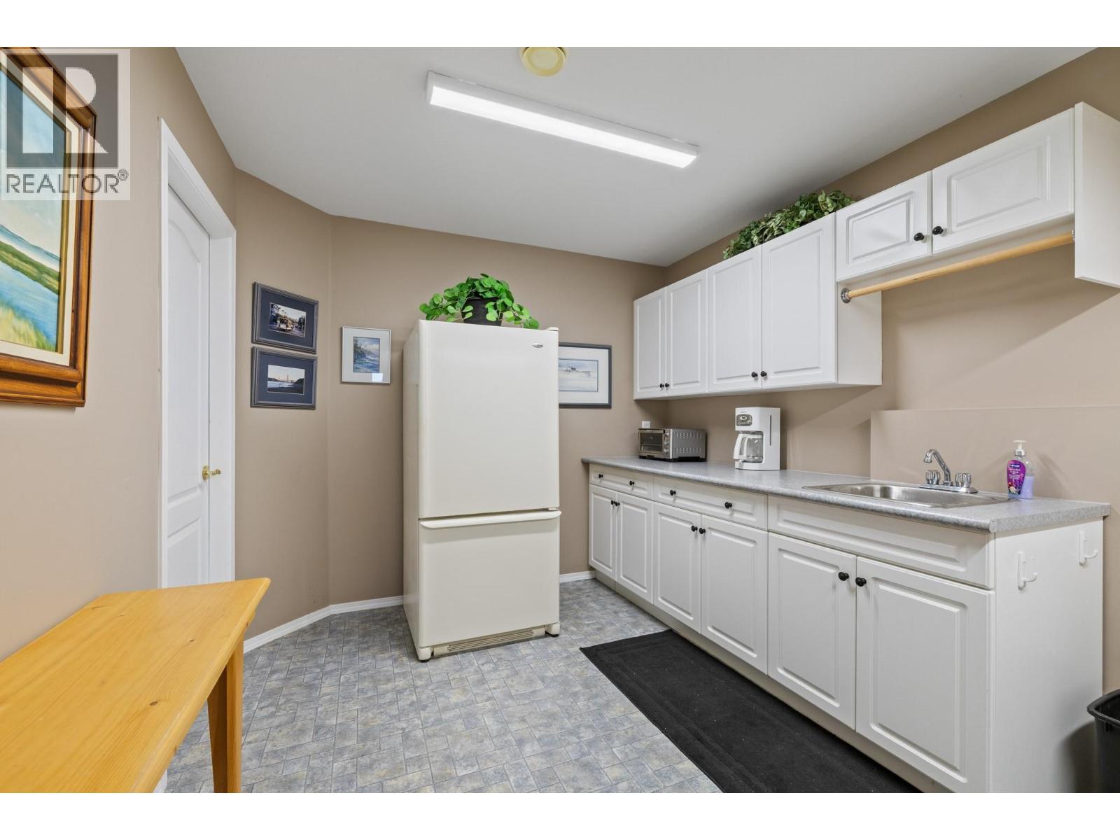 2300 Silver Place Unit# 3, Kelowna, British Columbia  V1V 2L5 - Photo 54 - 10401817