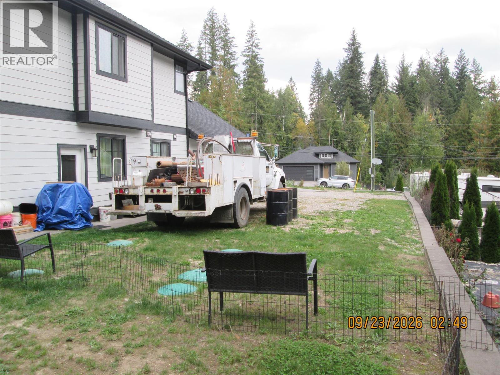 2446 Centennial Drive, Blind Bay, British Columbia  V0E 1H0 - Photo 48 - 10401766