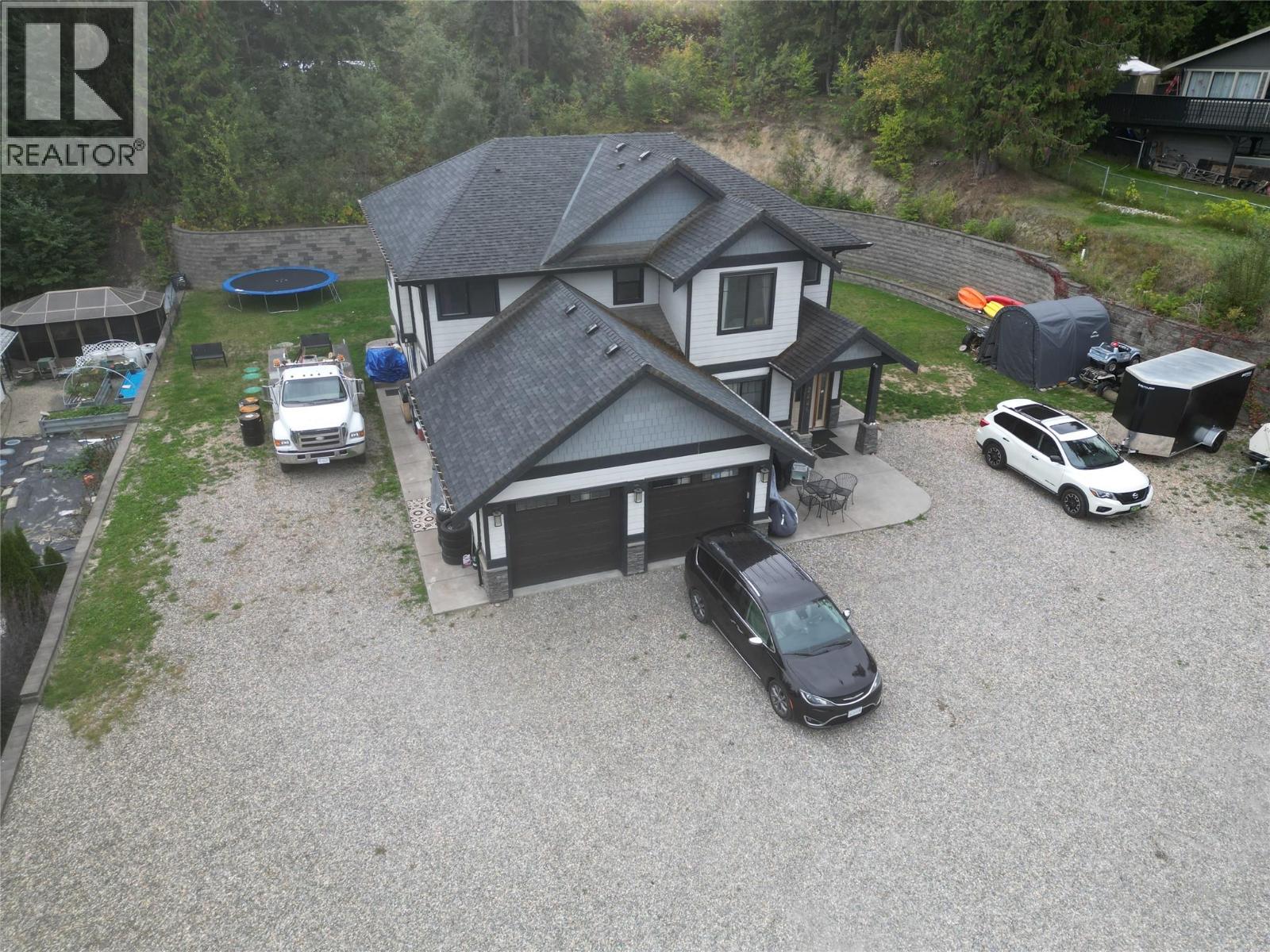 2446 Centennial Drive, Blind Bay, British Columbia  V0E 1H0 - Photo 53 - 10401766