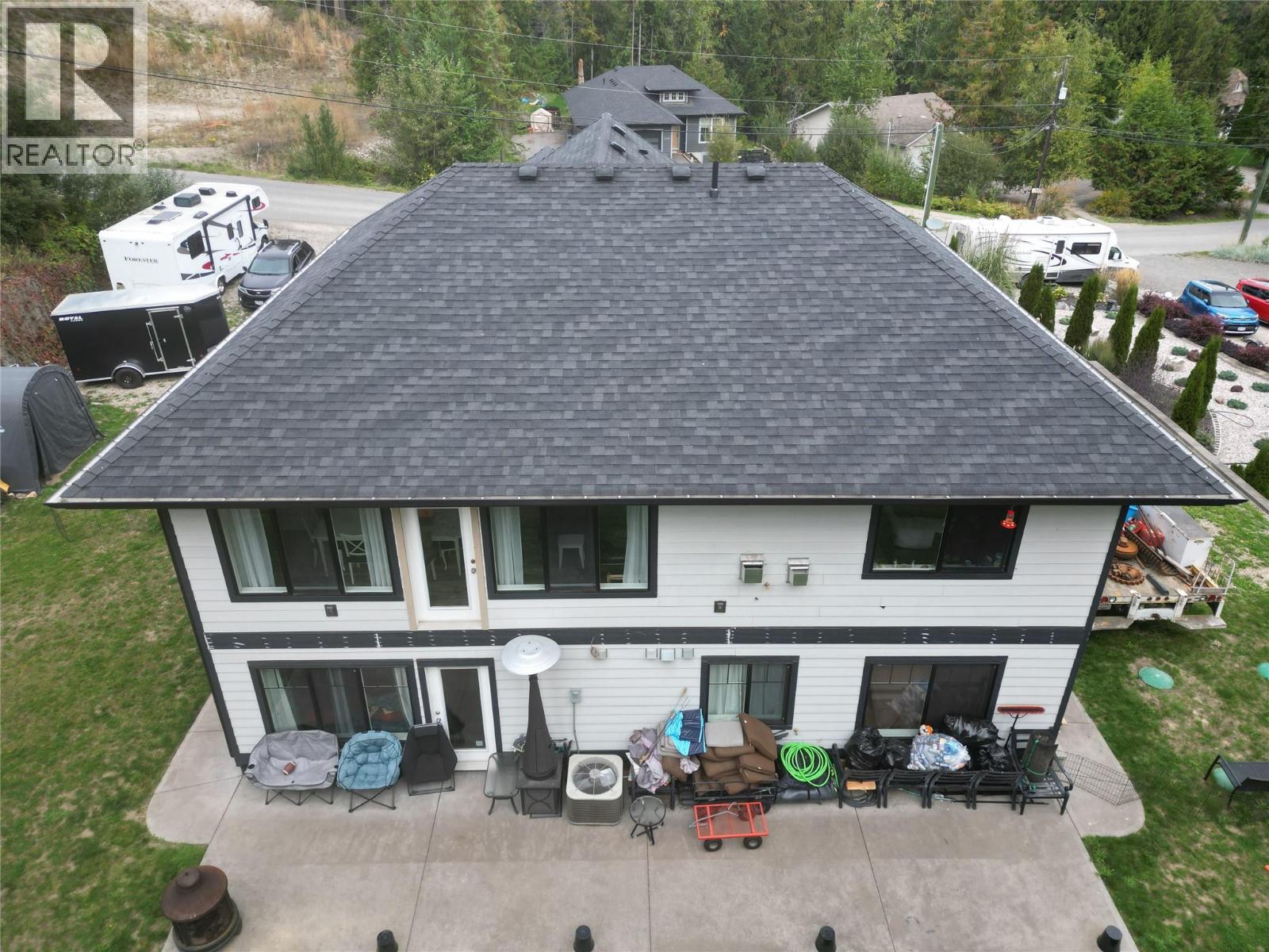 2446 Centennial Drive, Blind Bay, British Columbia  V0E 1H0 - Photo 7 - 10401766