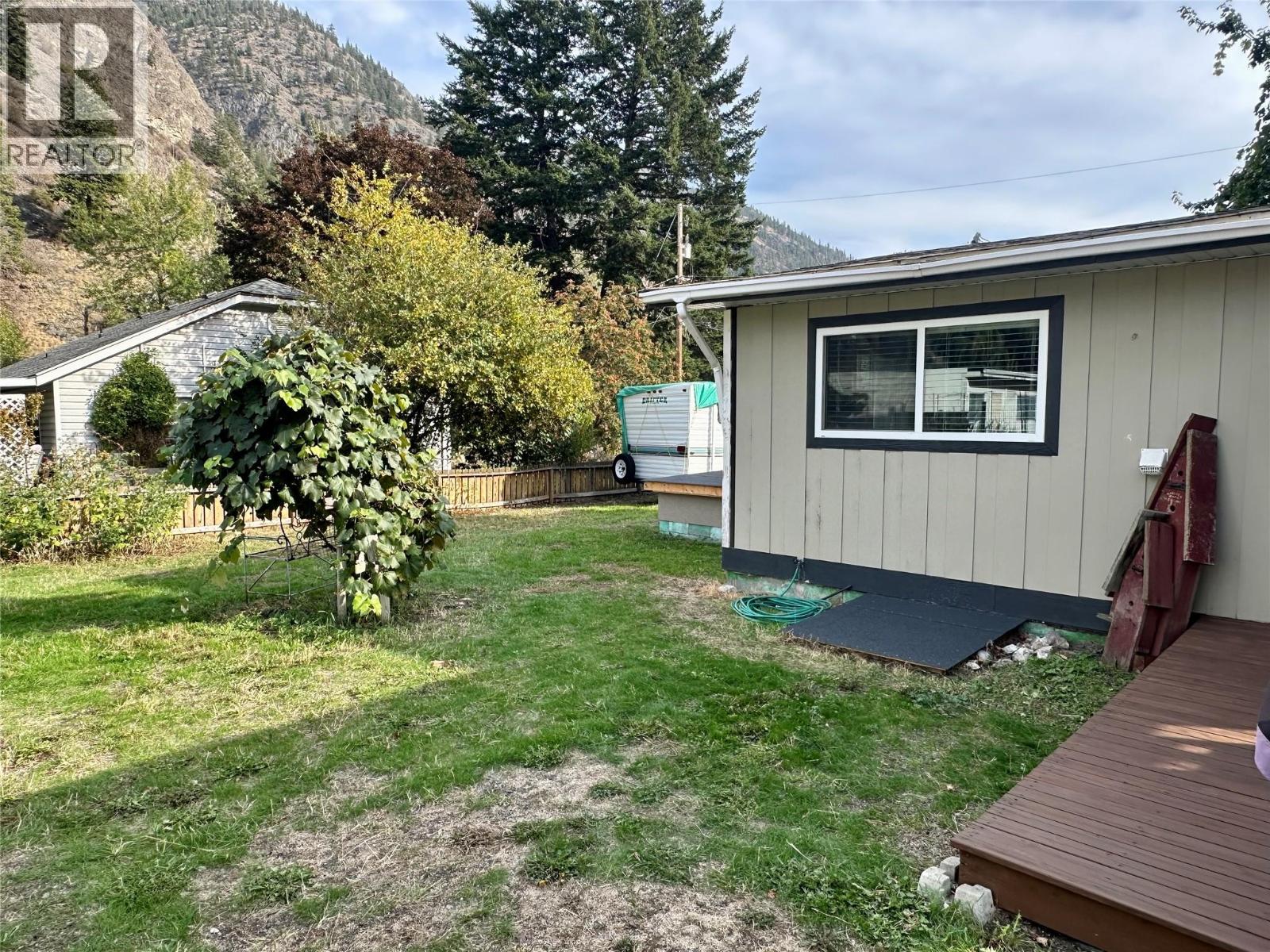 2632 6th Street, Olalla, British Columbia  V0X 1N0 - Photo 29 - 10401549