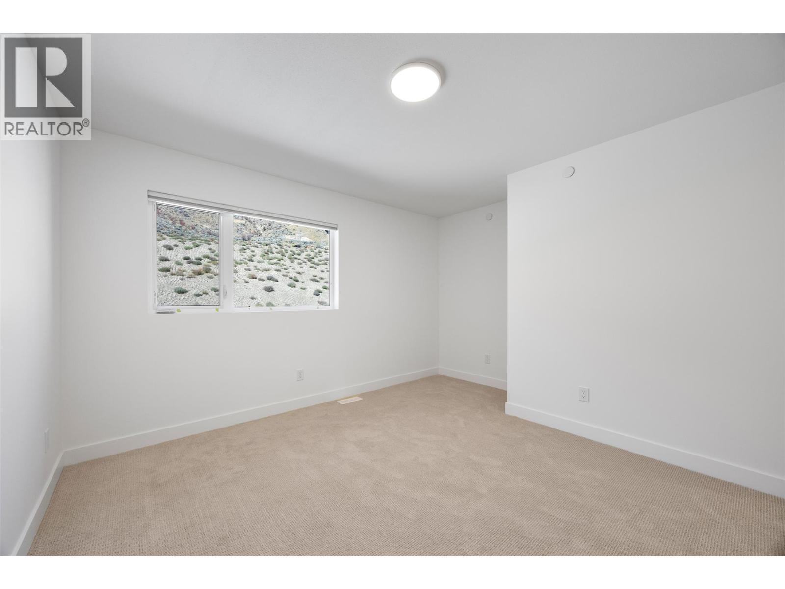5044 Sun Rivers Drive, Kamloops, British Columbia  V2H 0E7 - Photo 14 - 10401743