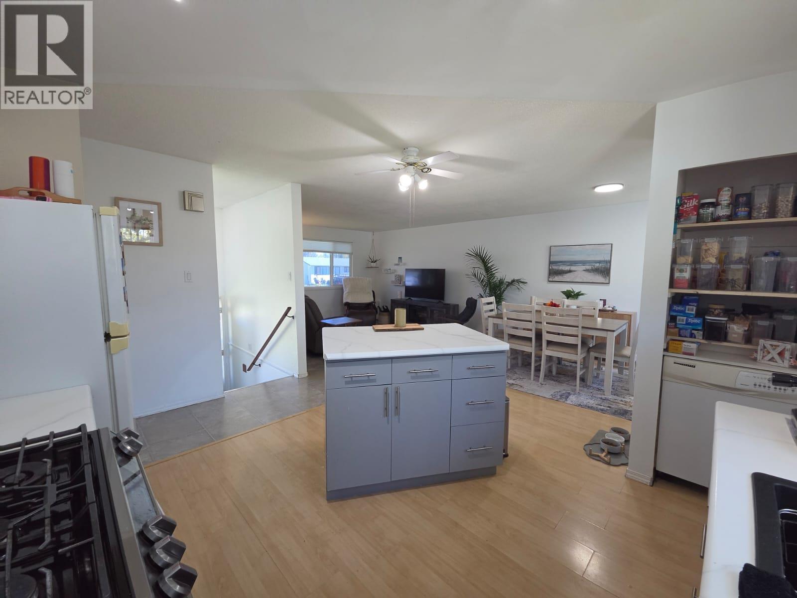 4909 45 Street Ne, Chetwynd, British Columbia  V0C 1J0 - Photo 12 - 10401739