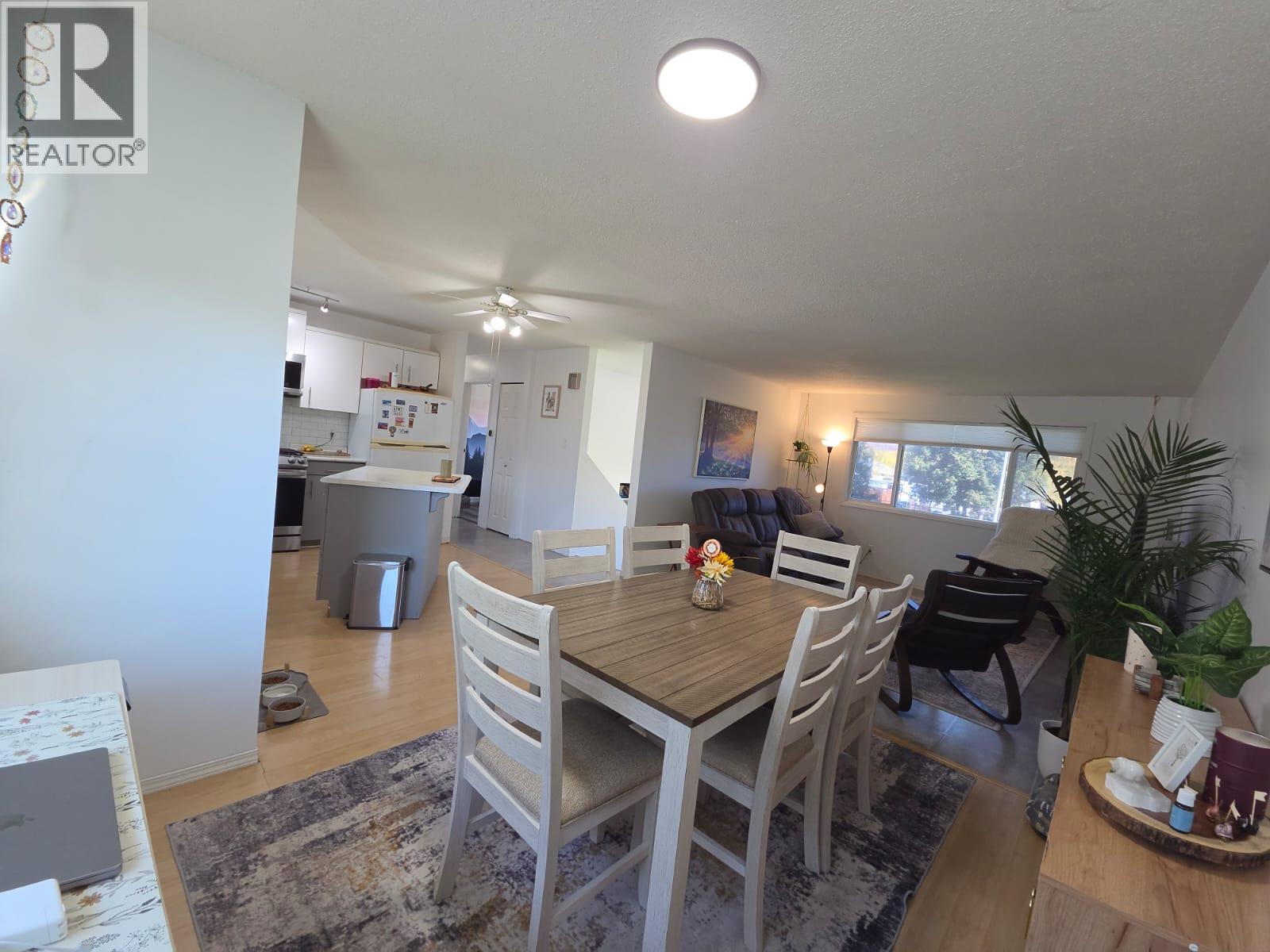 4909 45 Street Ne, Chetwynd, British Columbia  V0C 1J0 - Photo 7 - 10401739