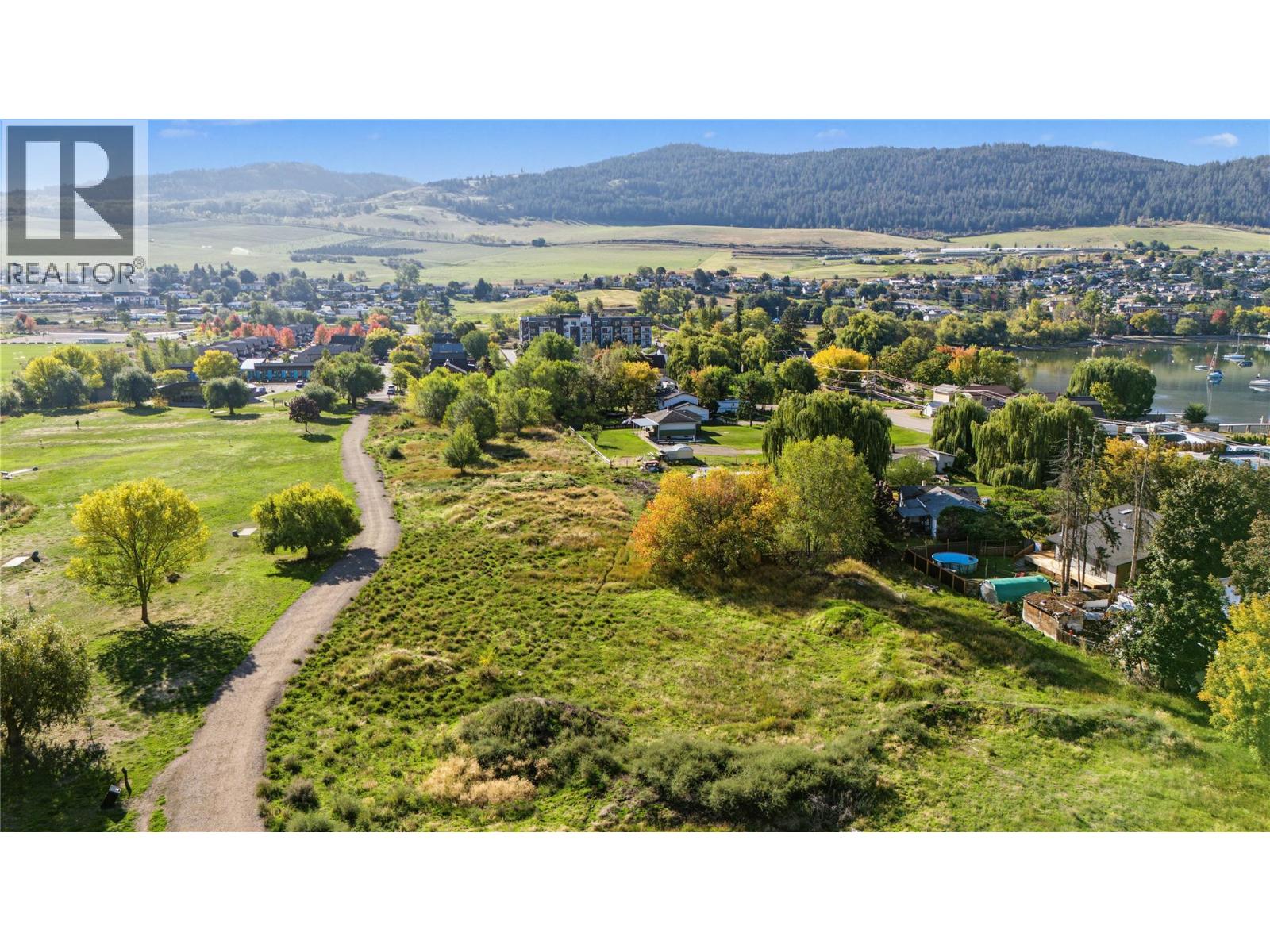 6999 Cummins Road, Vernon, British Columbia  V1H 1M9 - Photo 15 - 10400823