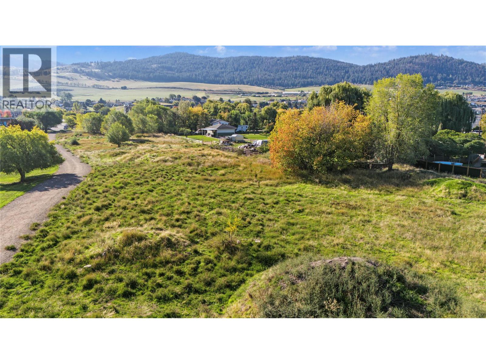 6999 Cummins Road, Vernon, British Columbia  V1H 1M9 - Photo 17 - 10400823