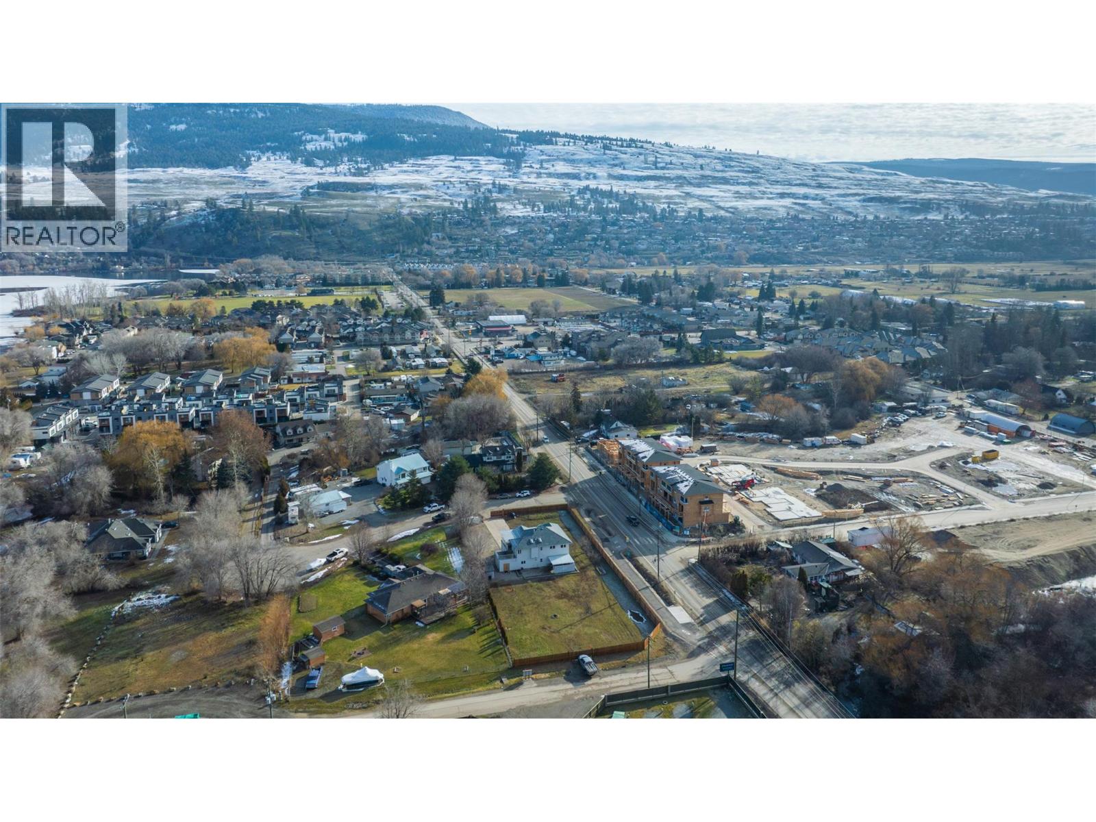 11506 Turtle Bay Court, Lake Country, British Columbia  V4V 1X9 - Photo 6 - 10401676