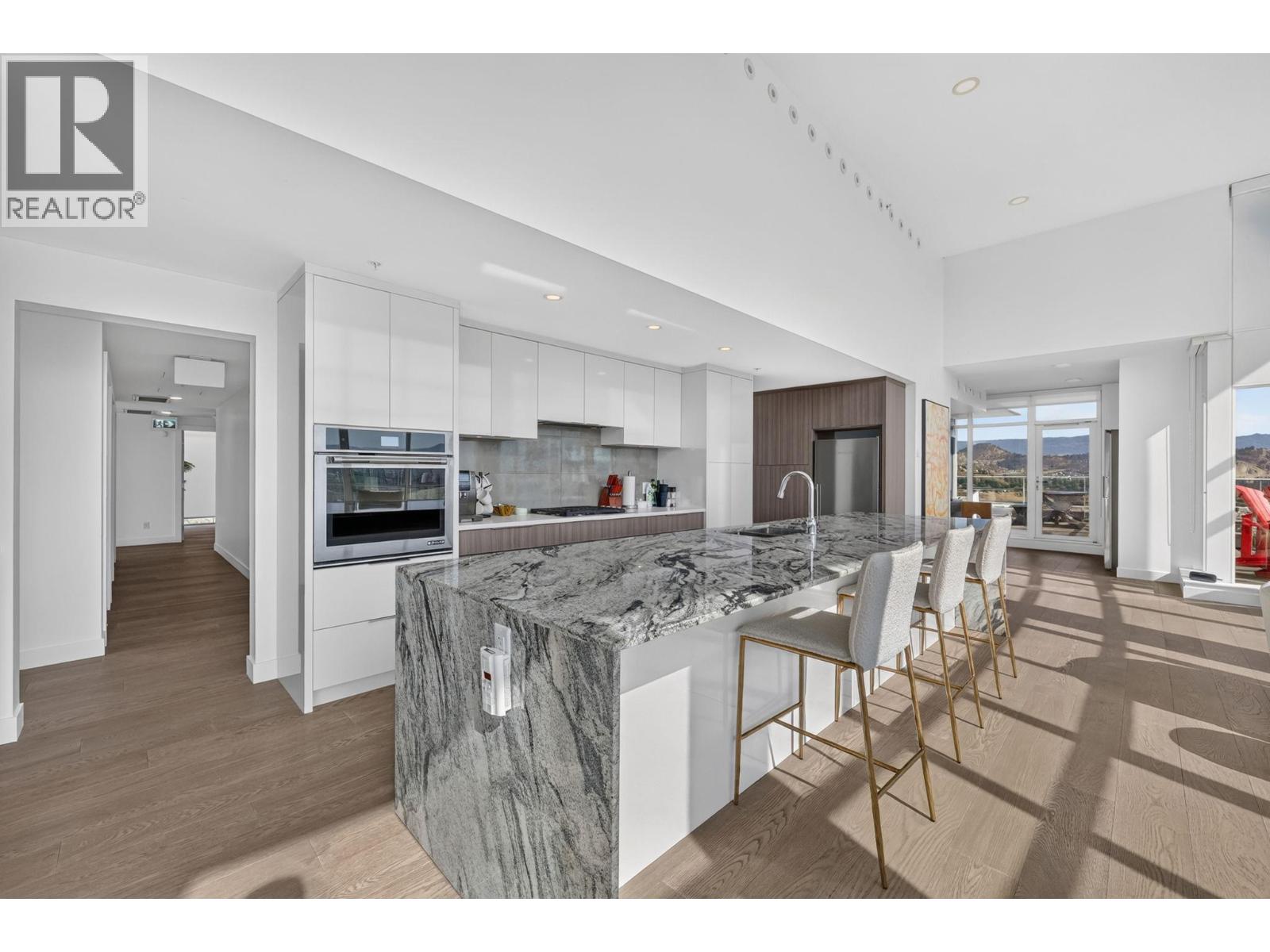 1151 Sunset Drive Unit# 2101, Kelowna, British Columbia  V1Y 0G2 - Photo 4 - 10401883