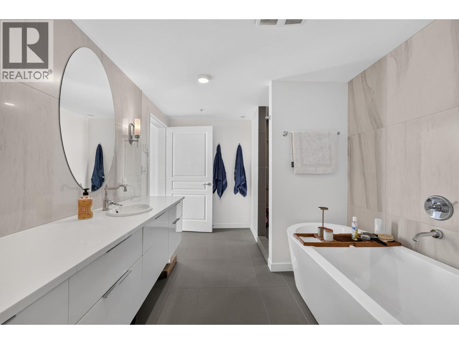1151 Sunset Drive Unit# 2101, Kelowna, British Columbia  V1Y 0G2 - Photo 46 - 10401883