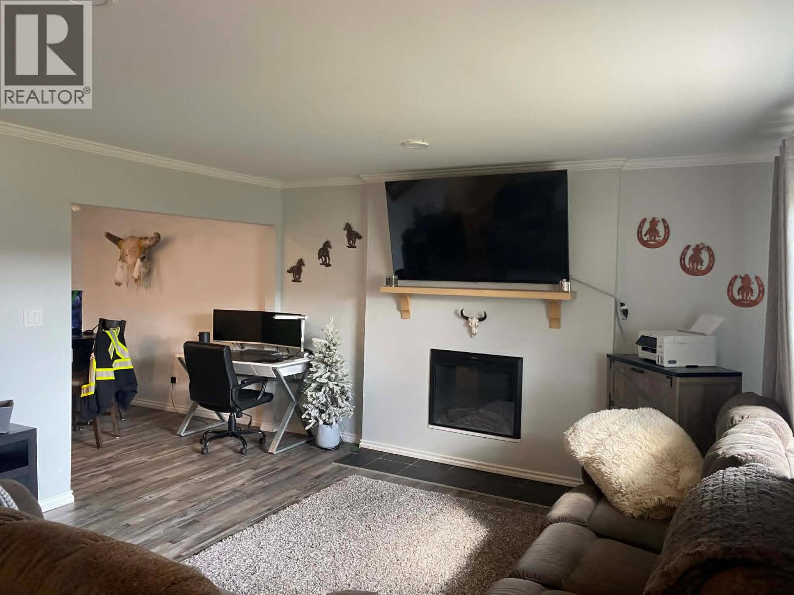 4616 50 Avenue, Chetwynd, British Columbia  V0C 1J0 - Photo 5 - 10401906