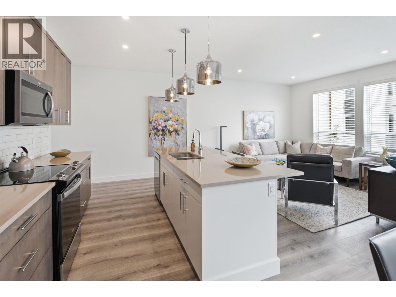 610 Academy Way Unit# 114, Kelowna, British Columbia  V1Y 9T1 - Photo 4 - 10401119