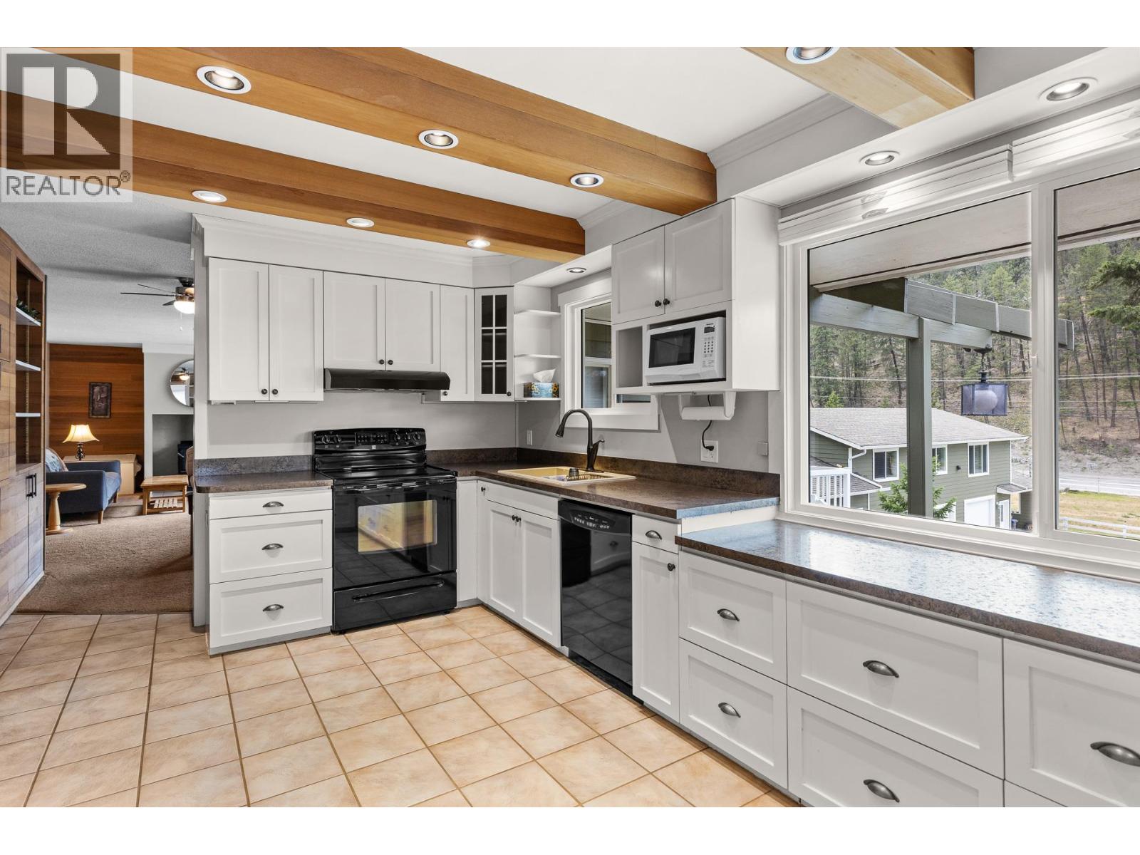 353 Clifton Road S, Kelowna, British Columbia  V1V 1A4 - Photo 13 - 10401841