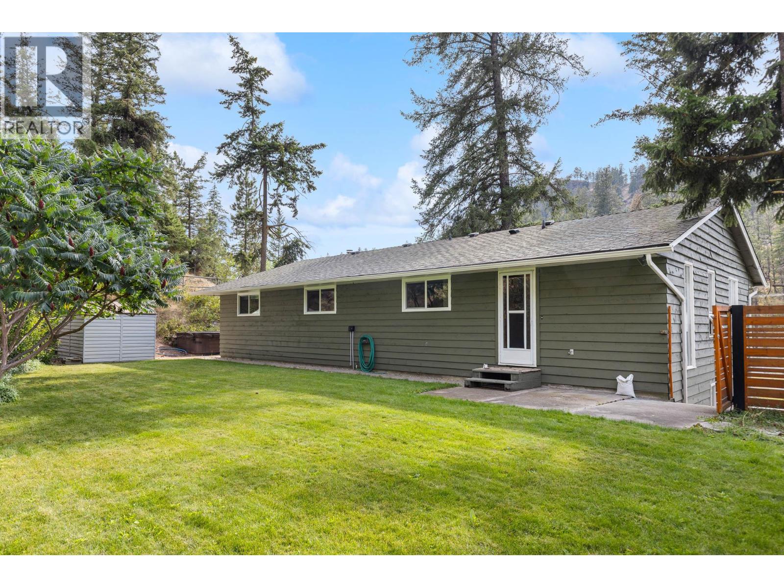 353 Clifton Road S, Kelowna, British Columbia  V1V 1A4 - Photo 23 - 10401841
