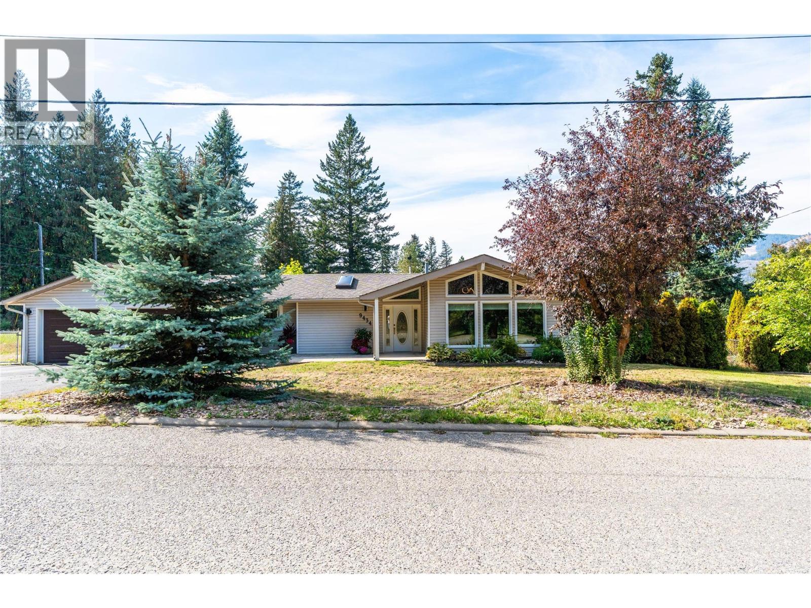 9434 Angus Drive, Coldstream, British Columbia  V1B 3G1 - Photo 30 - 10401420