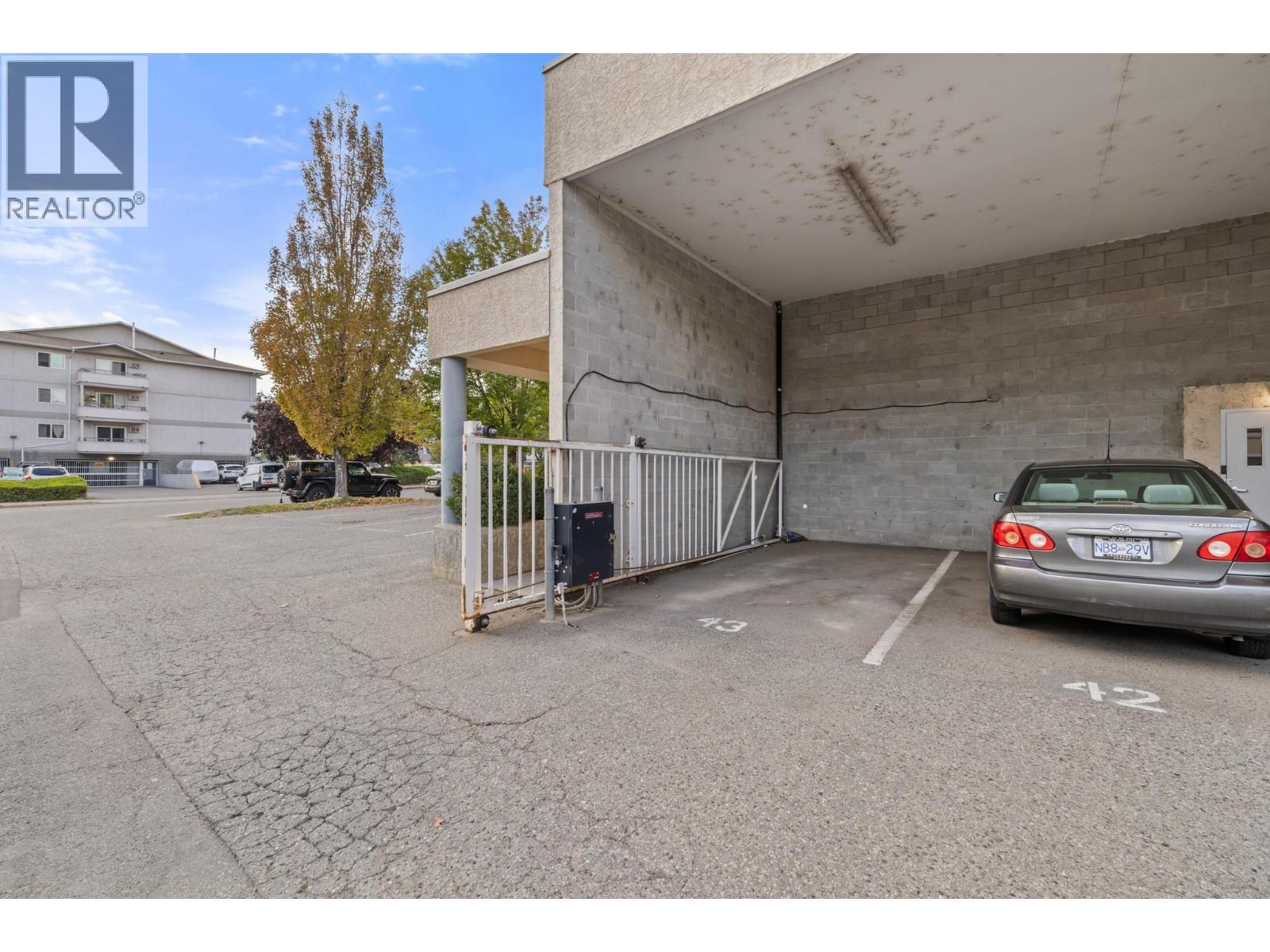 3115 De Montreuil Court Unit# 409, Kelowna, British Columbia  V1W 3W1 - Photo 29 - 10401897