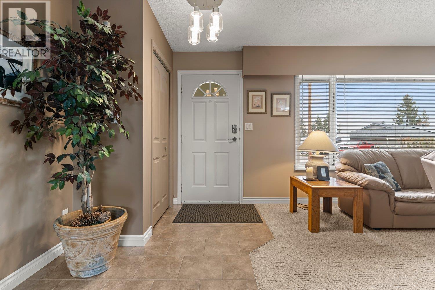 317 Panorama Crescent, Princeton, British Columbia  V0X 1W0 - Photo 6 - 10401779