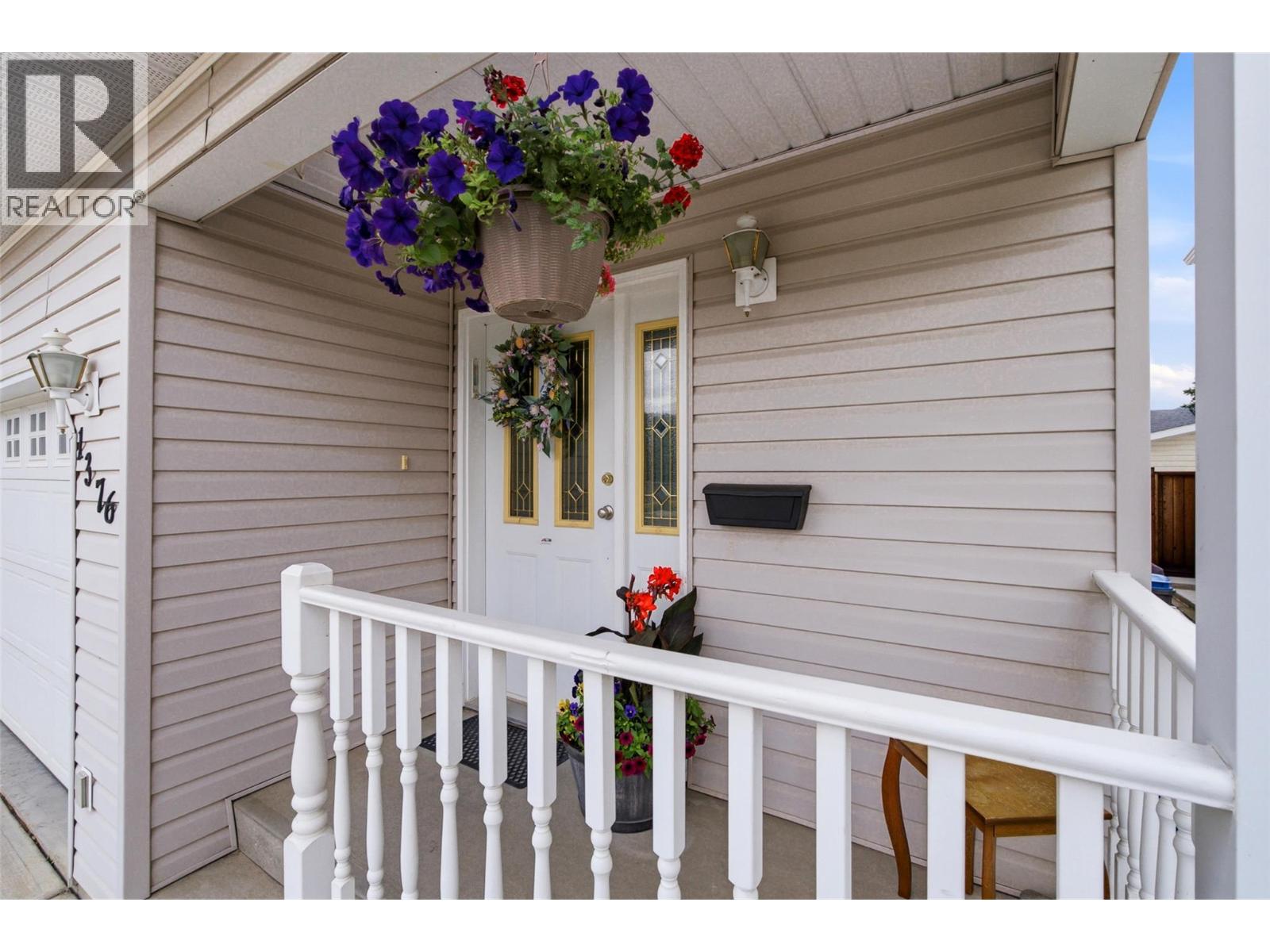 1376 Voght Street, Merritt, British Columbia  V1K 1B8 - Photo 3 - 10401915