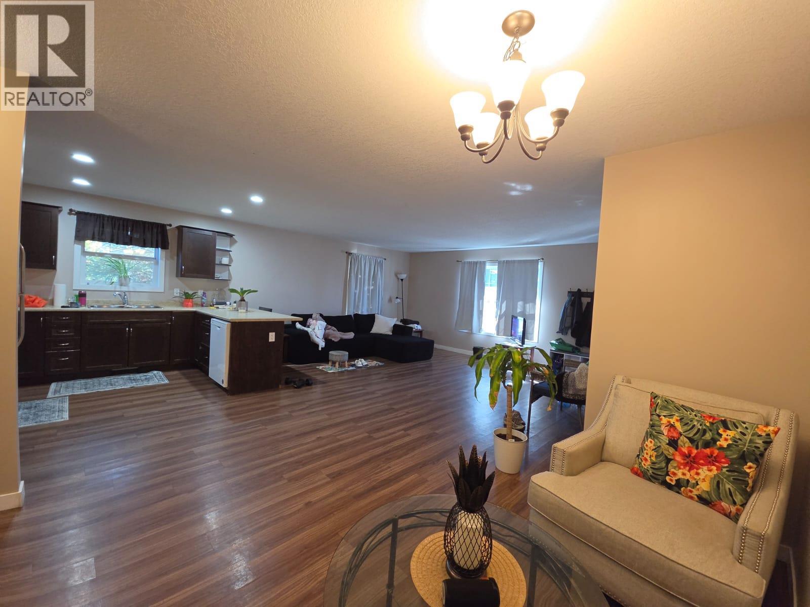 4608 50 Avenue Ne, Chetwynd, British Columbia  V0C 1J0 - Photo 21 - 10401892