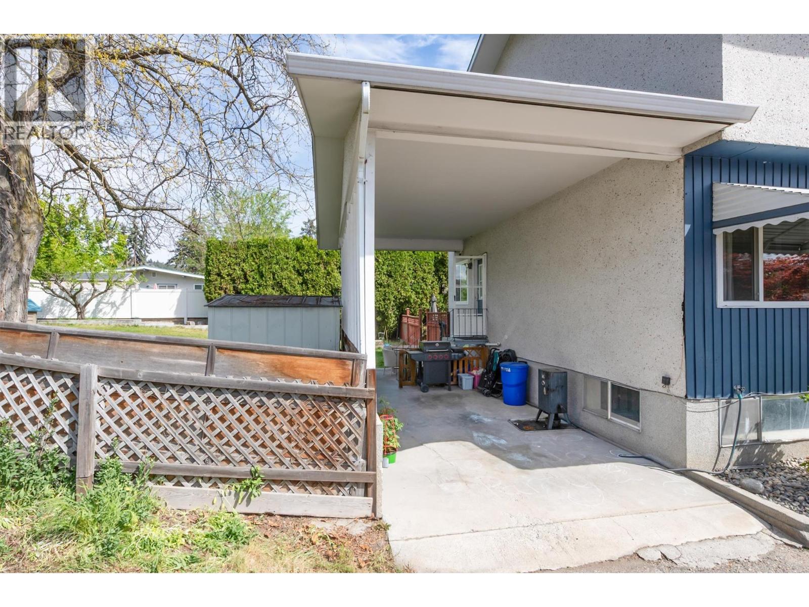 1360 Elm Street, Kelowna, British Columbia  V1Y 3W6 - Photo 31 - 10401590