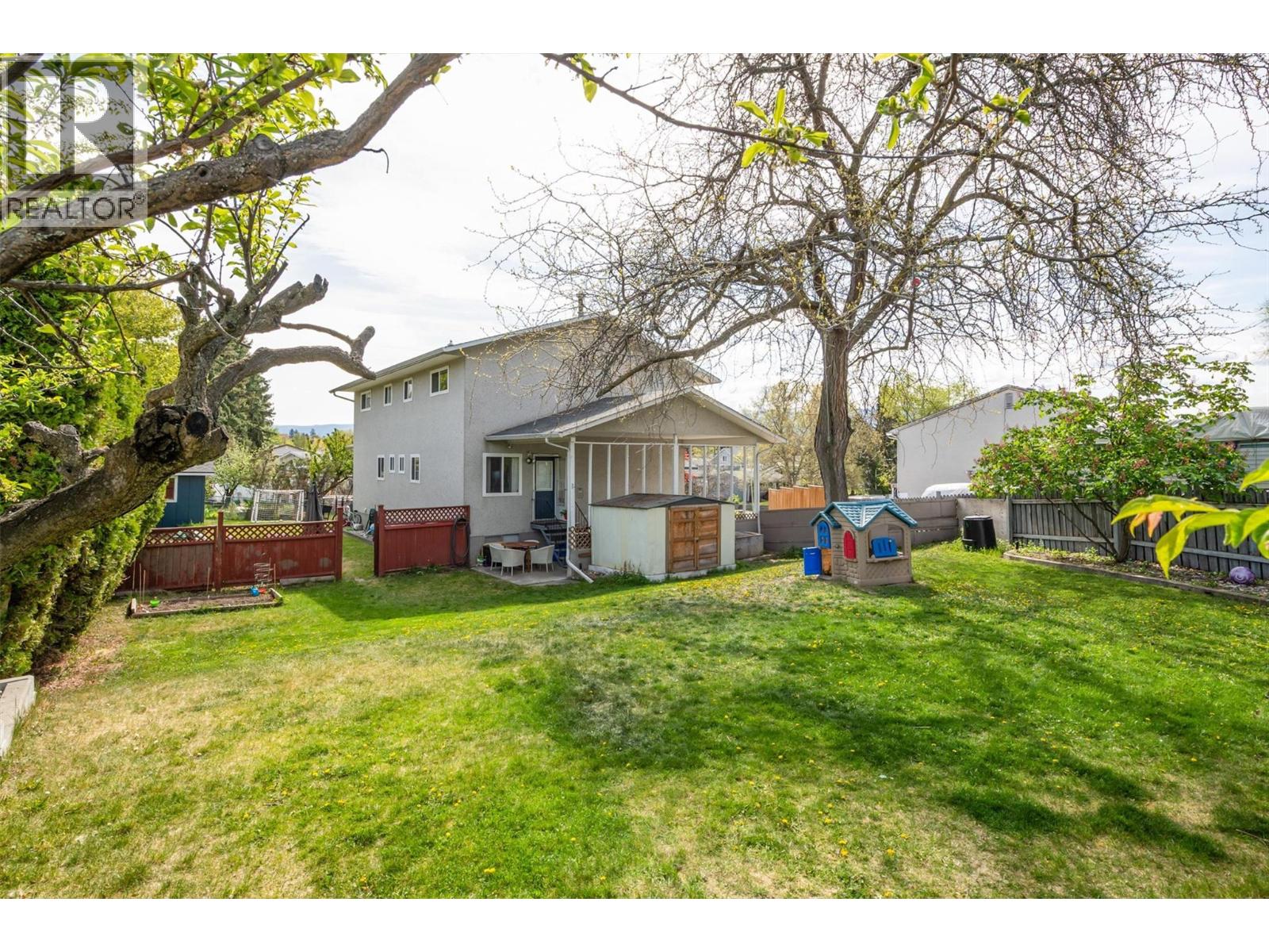 1360 Elm Street, Kelowna, British Columbia  V1Y 3W6 - Photo 36 - 10401590