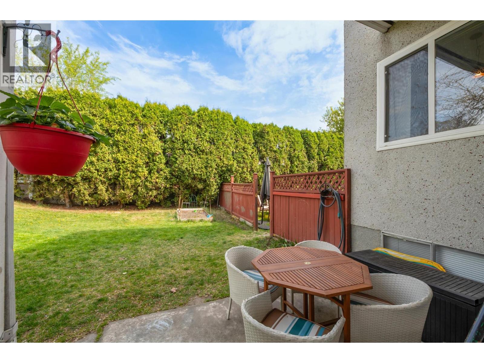 1360 Elm Street, Kelowna, British Columbia  V1Y 3W6 - Photo 37 - 10401590