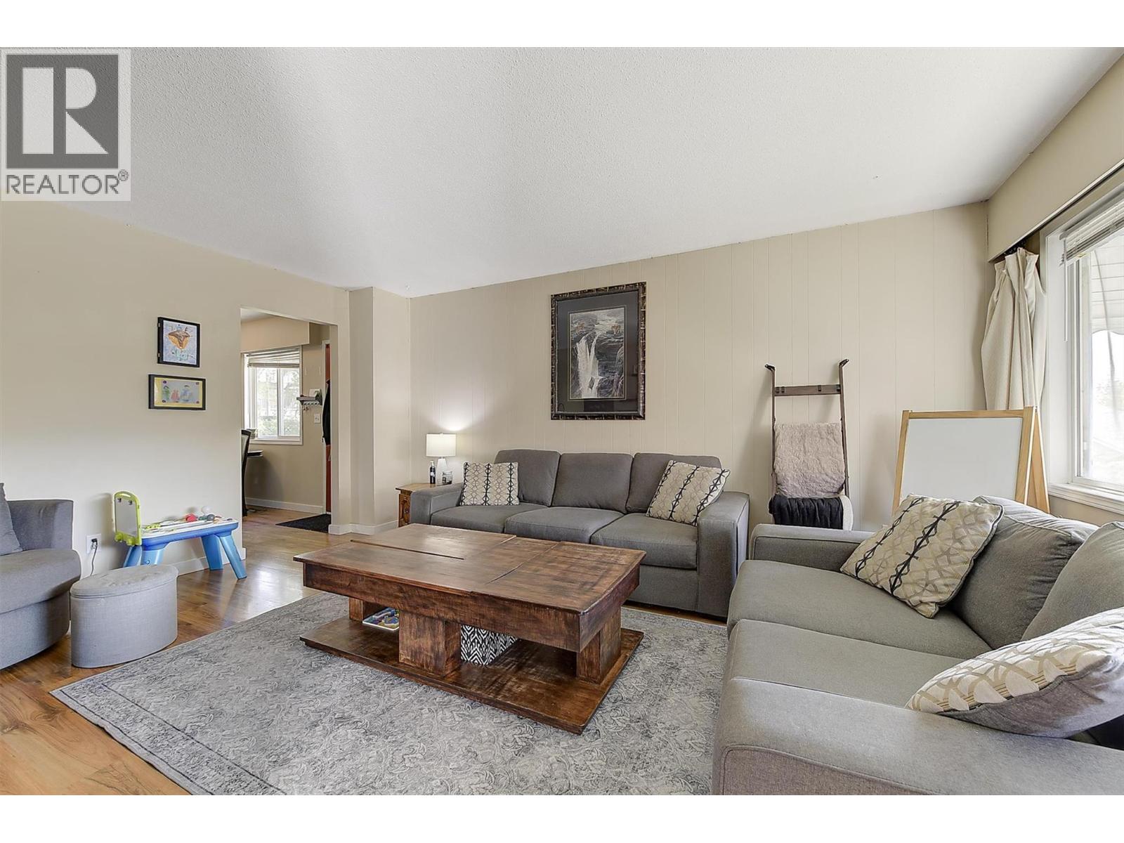 1360 Elm Street, Kelowna, British Columbia  V1Y 3W6 - Photo 8 - 10401590