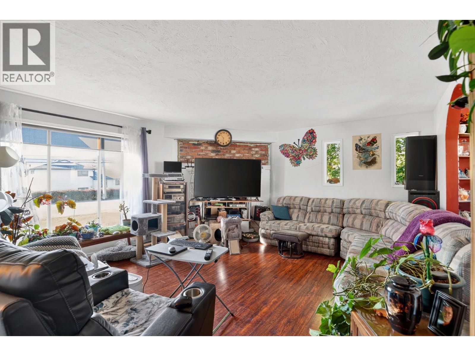 1311 25th Avenue, Vernon, British Columbia  V1T 7L5 - Photo 11 - 10401688