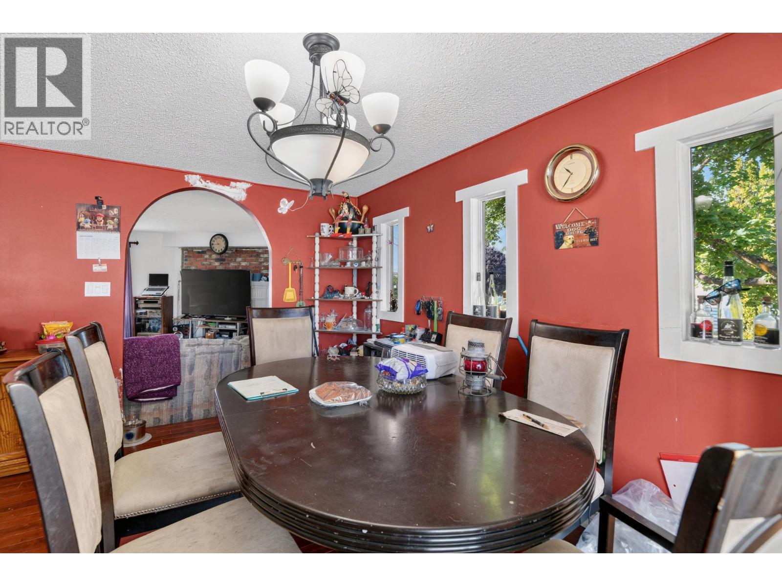 1311 25th Avenue, Vernon, British Columbia  V1T 7L5 - Photo 17 - 10401688