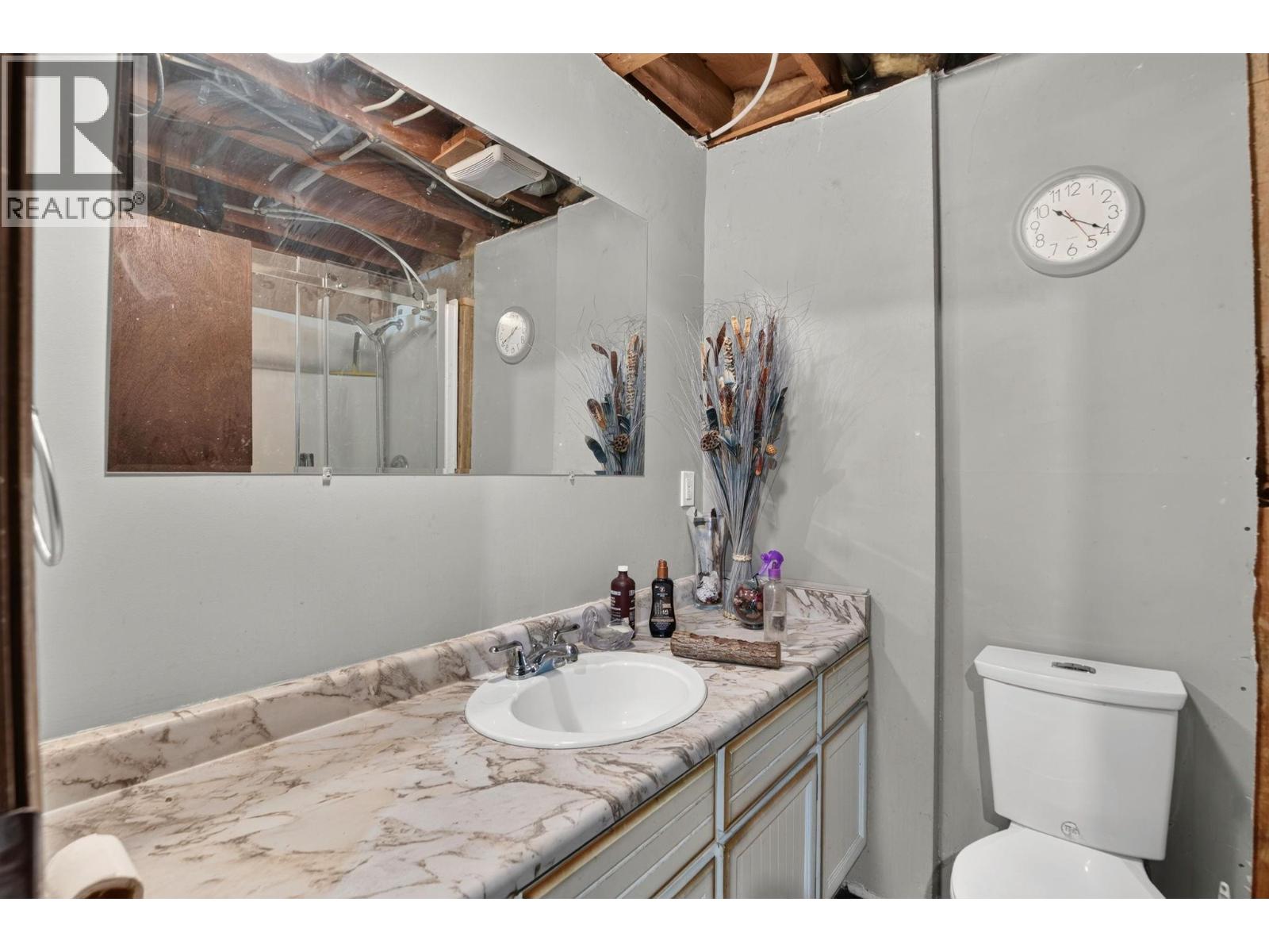 1311 25th Avenue, Vernon, British Columbia  V1T 7L5 - Photo 32 - 10401688