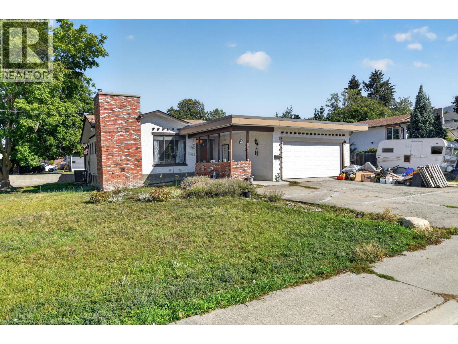 1311 25th Avenue, Vernon, British Columbia  V1T 7L5 - Photo 8 - 10401688