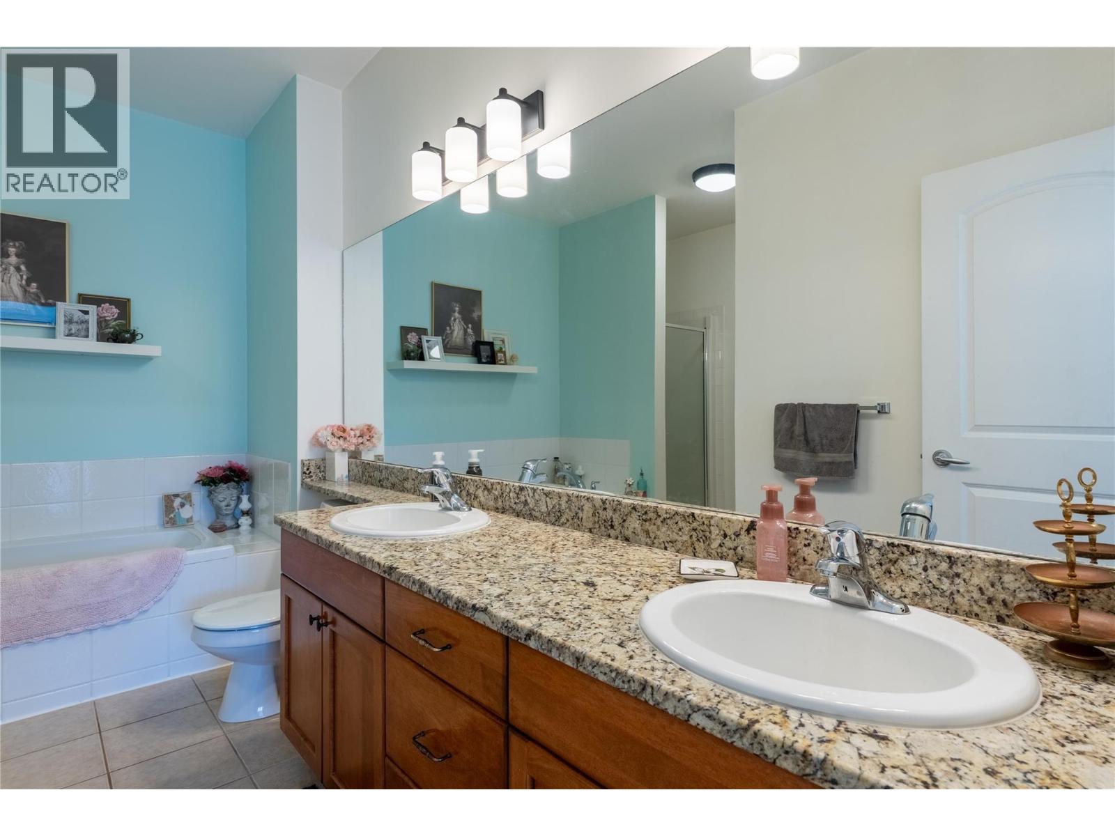 2523 Shannon View Drive Unit# 203, West Kelowna, British Columbia  V4T 2Z7 - Photo 10 - 10401177