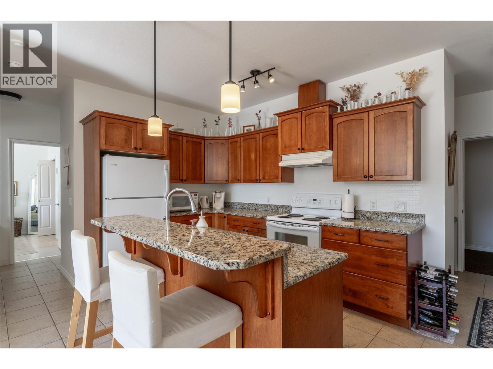 2523 Shannon View Drive Unit# 203, West Kelowna, British Columbia  V4T 2Z7 - Photo 5 - 10401177