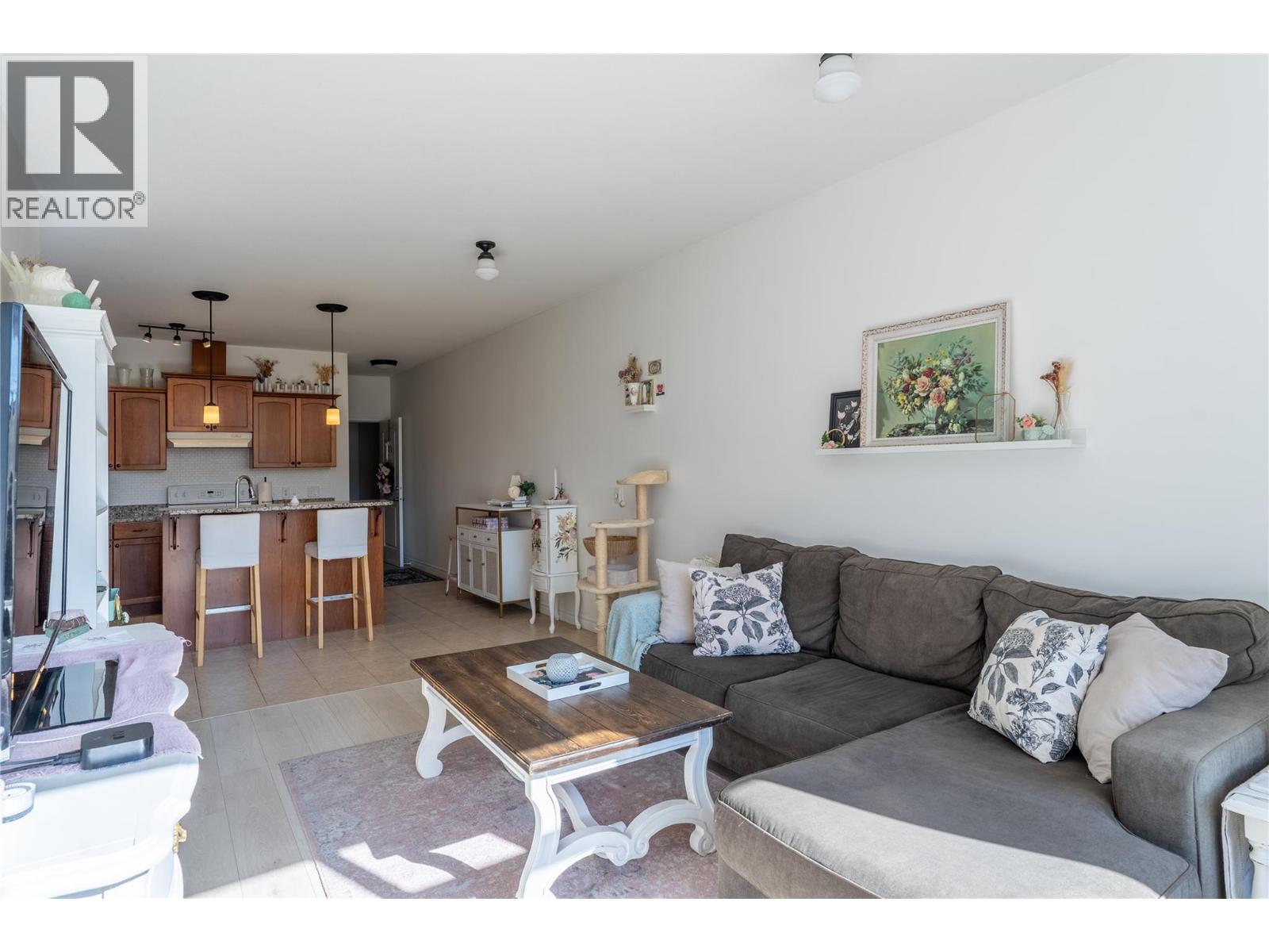 2523 Shannon View Drive Unit# 203, West Kelowna, British Columbia  V4T 2Z7 - Photo 7 - 10401177