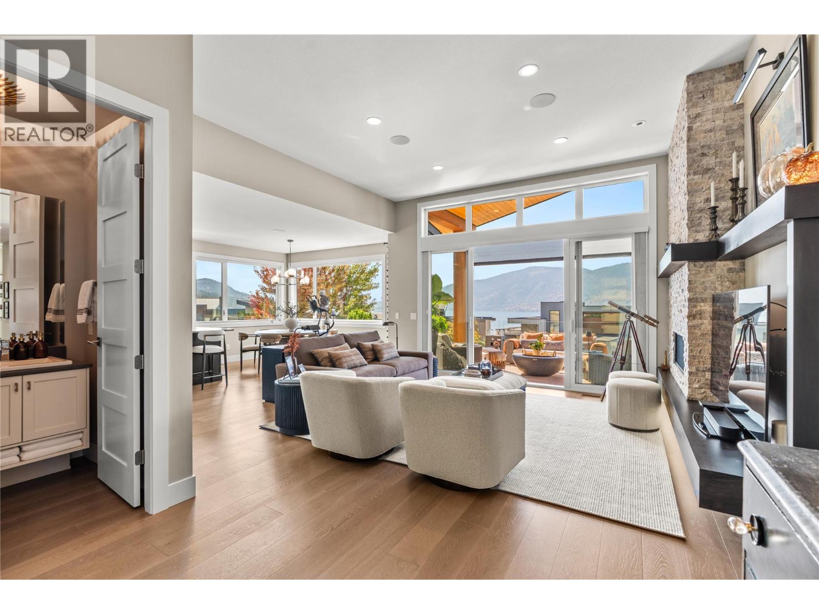 1666 Lakestone Drive, Lake Country, British Columbia  V4V 2T4 - Photo 8 - 10401116