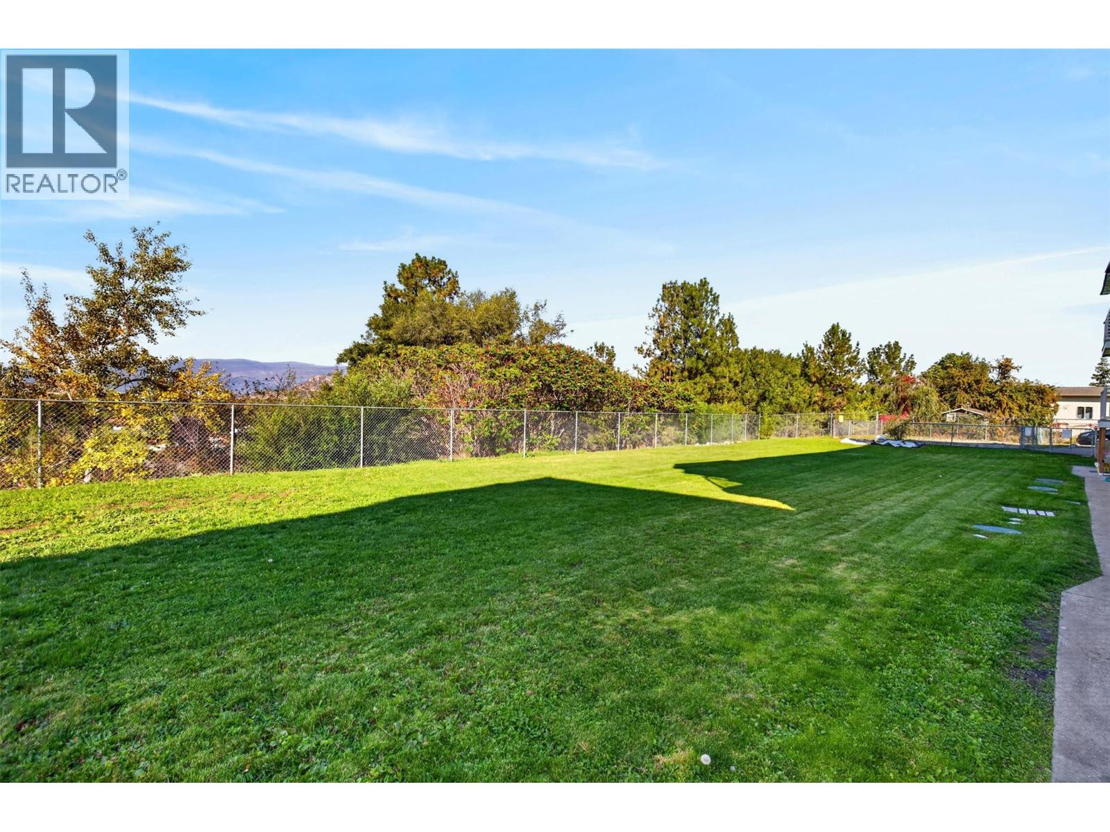 445 Holbrook Road W Unit# 14, Kelowna, British Columbia  V1X 1S4 - Photo 4 - 10401051