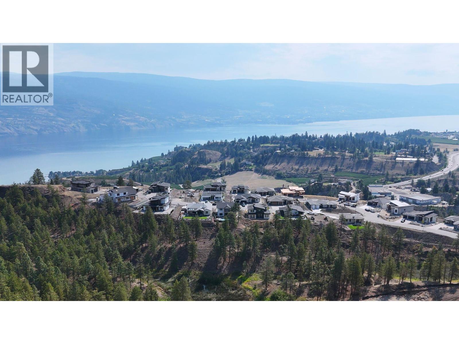 17547 Sanborn Street, Summerland, British Columbia  V0H 1Z3 - Photo 3 - 10401913