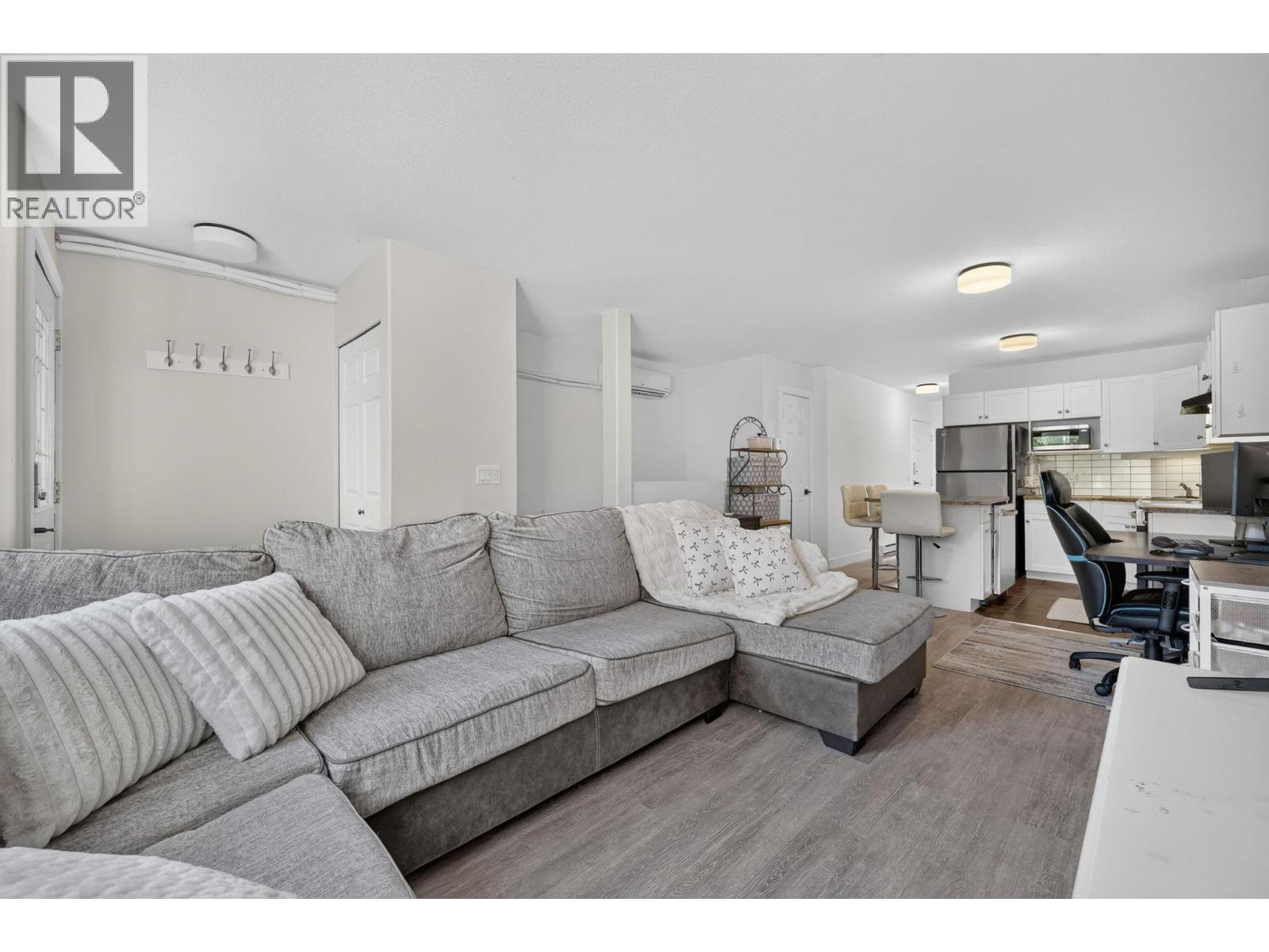 1390 Dilworth Crescent Unit# 113, Kelowna, British Columbia  V1Y 4M5 - Photo 4 - 10401831