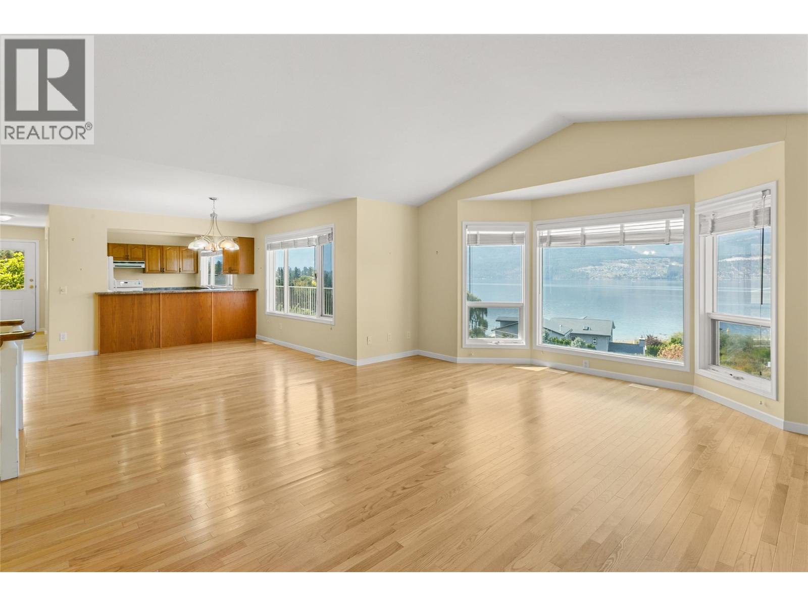 16575 Toby Road, Lake Country, British Columbia  V4V 1C3 - Photo 5 - 10401674